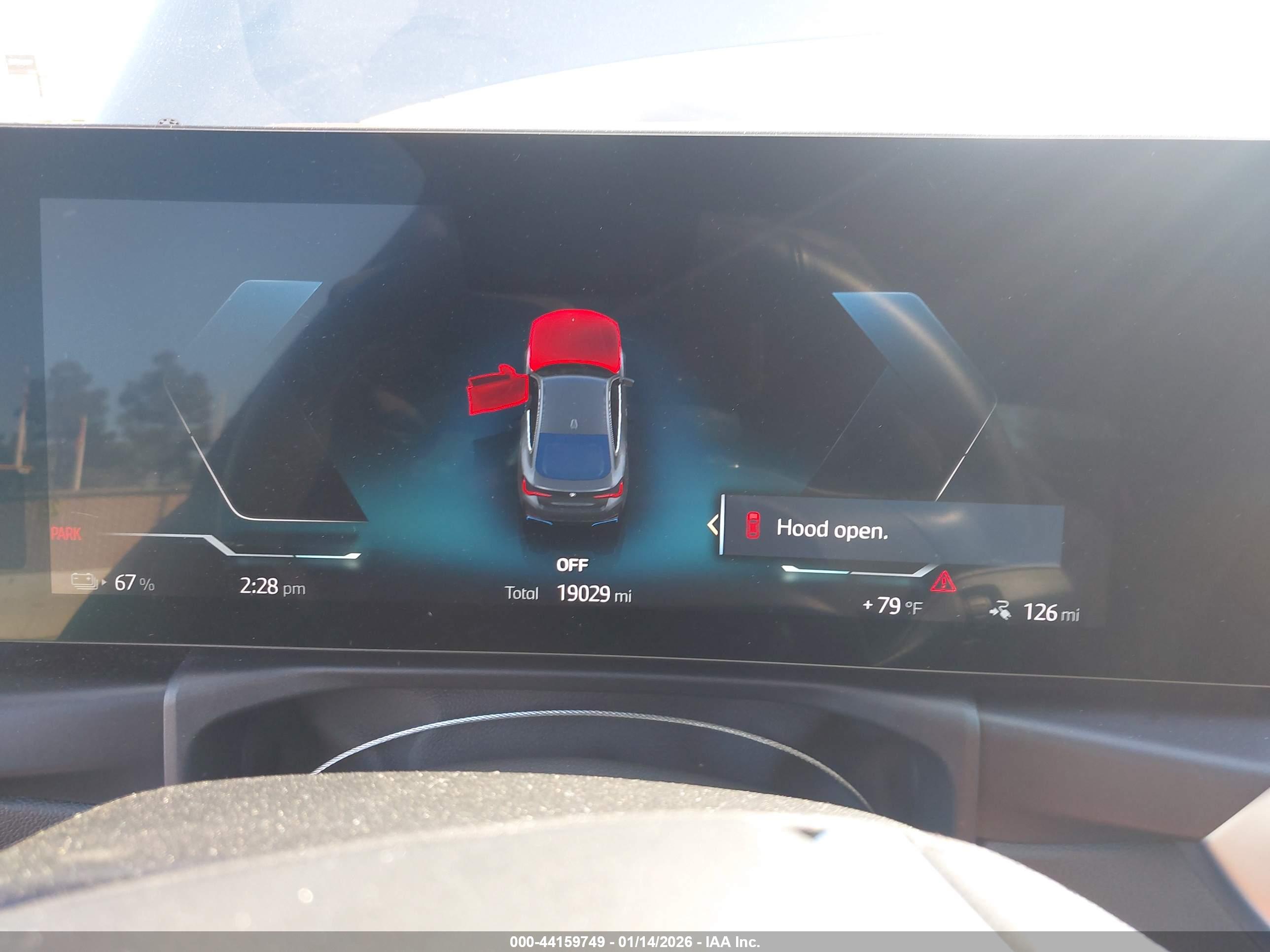 BMW I4 image 7