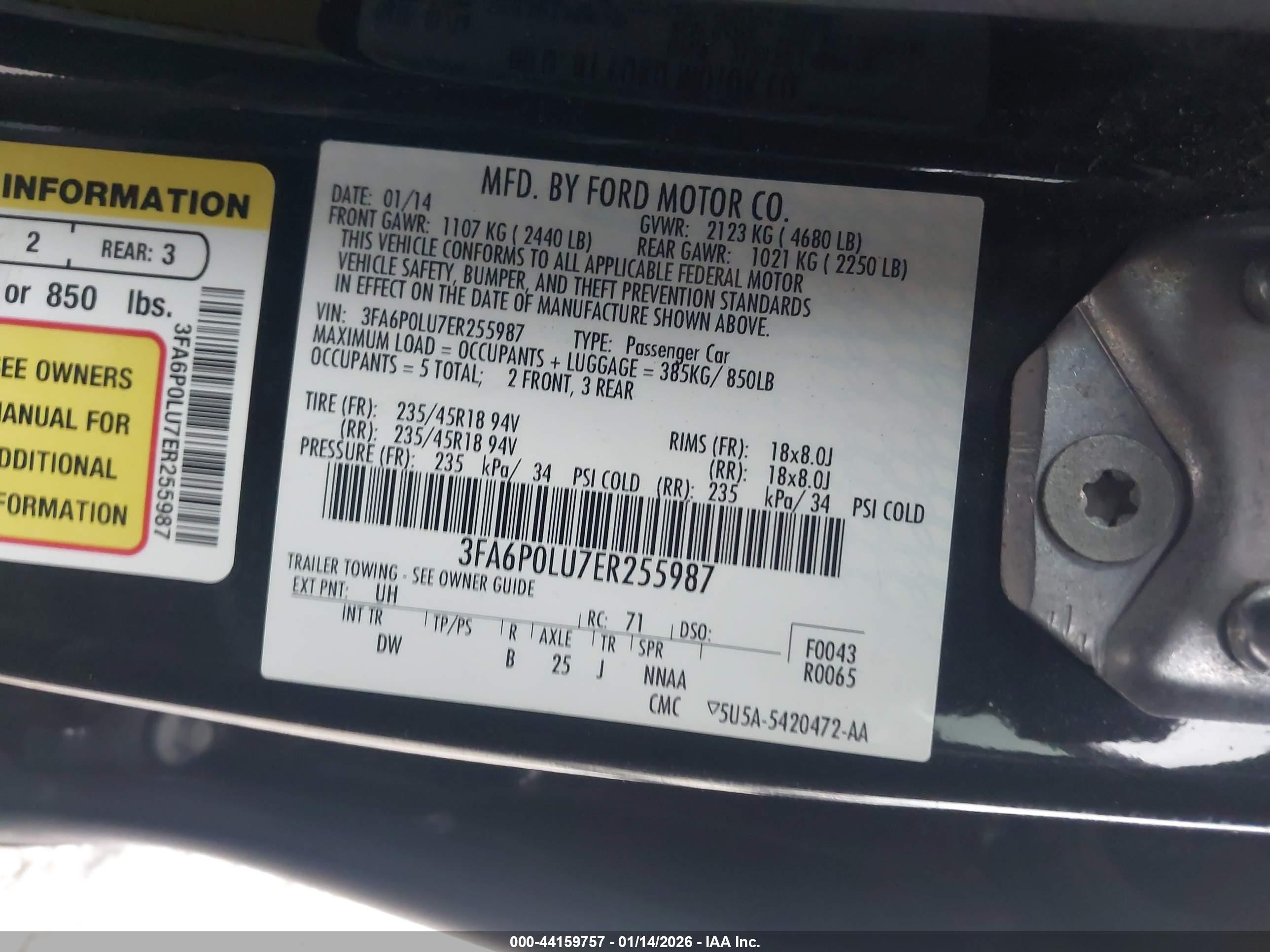 FORD FUSION image 9