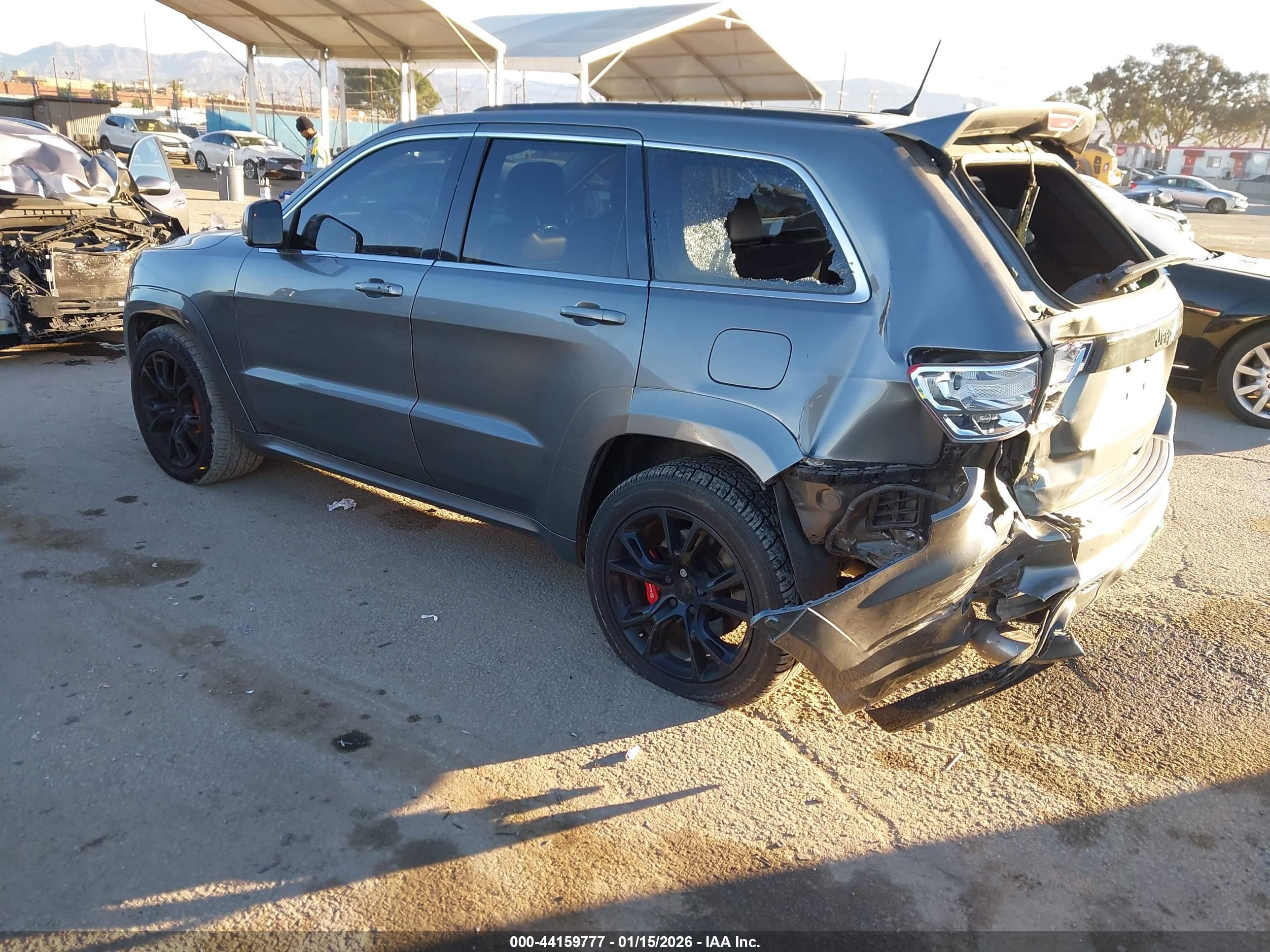JEEP GRAND image 3