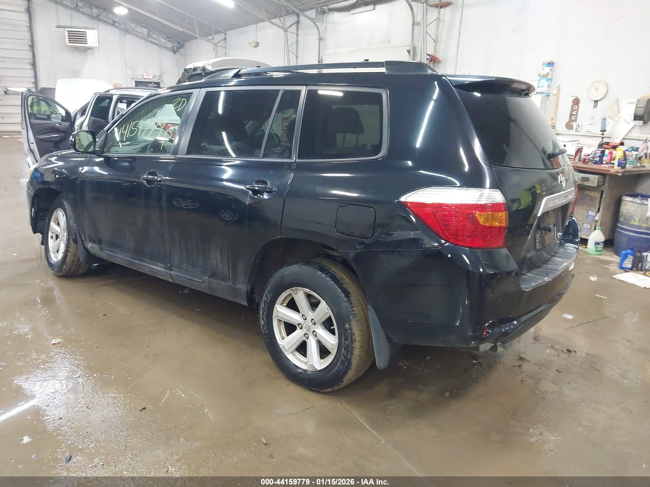 TOYOTA HIGHLANDER image 3