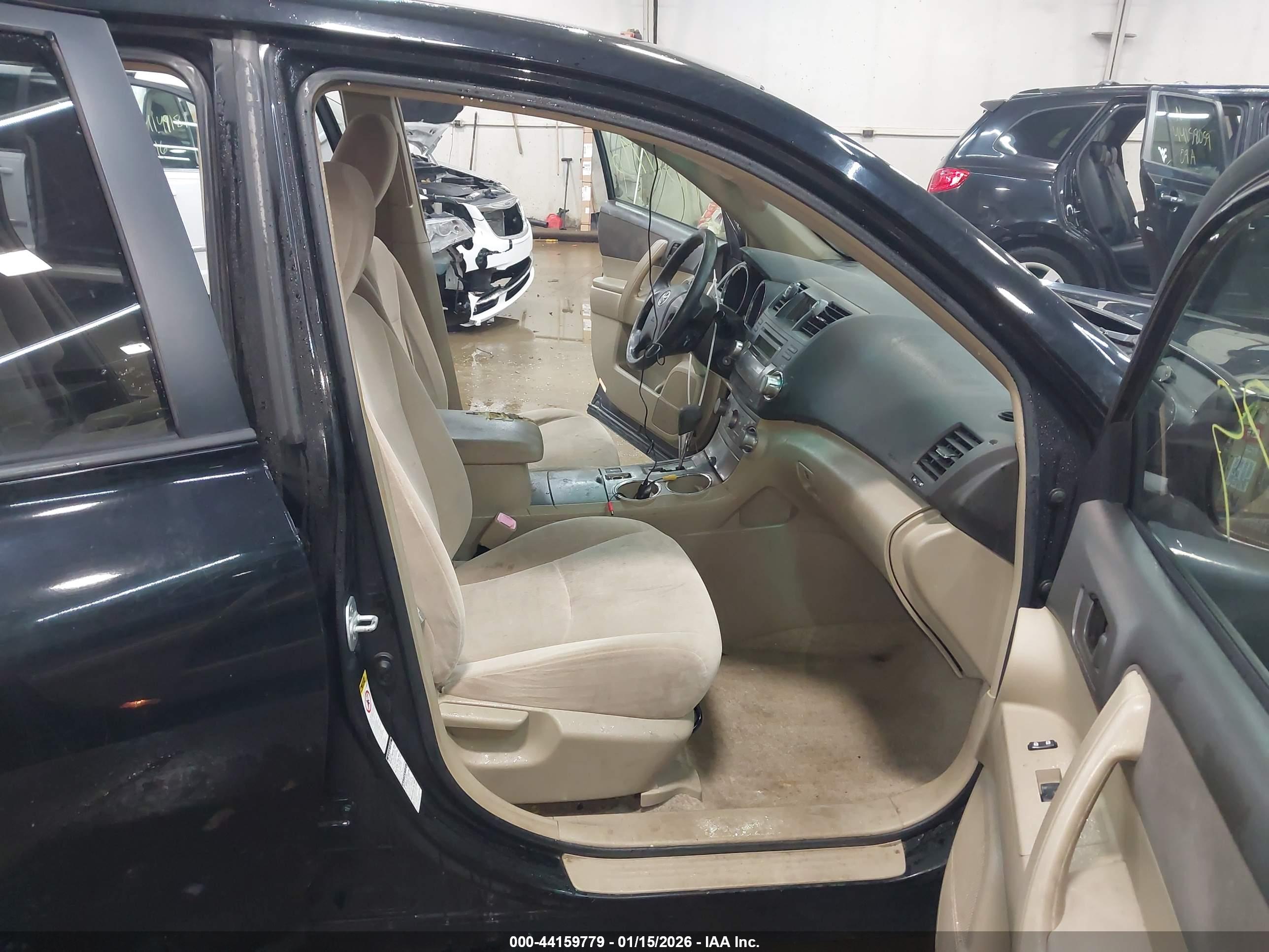 TOYOTA HIGHLANDER image 5