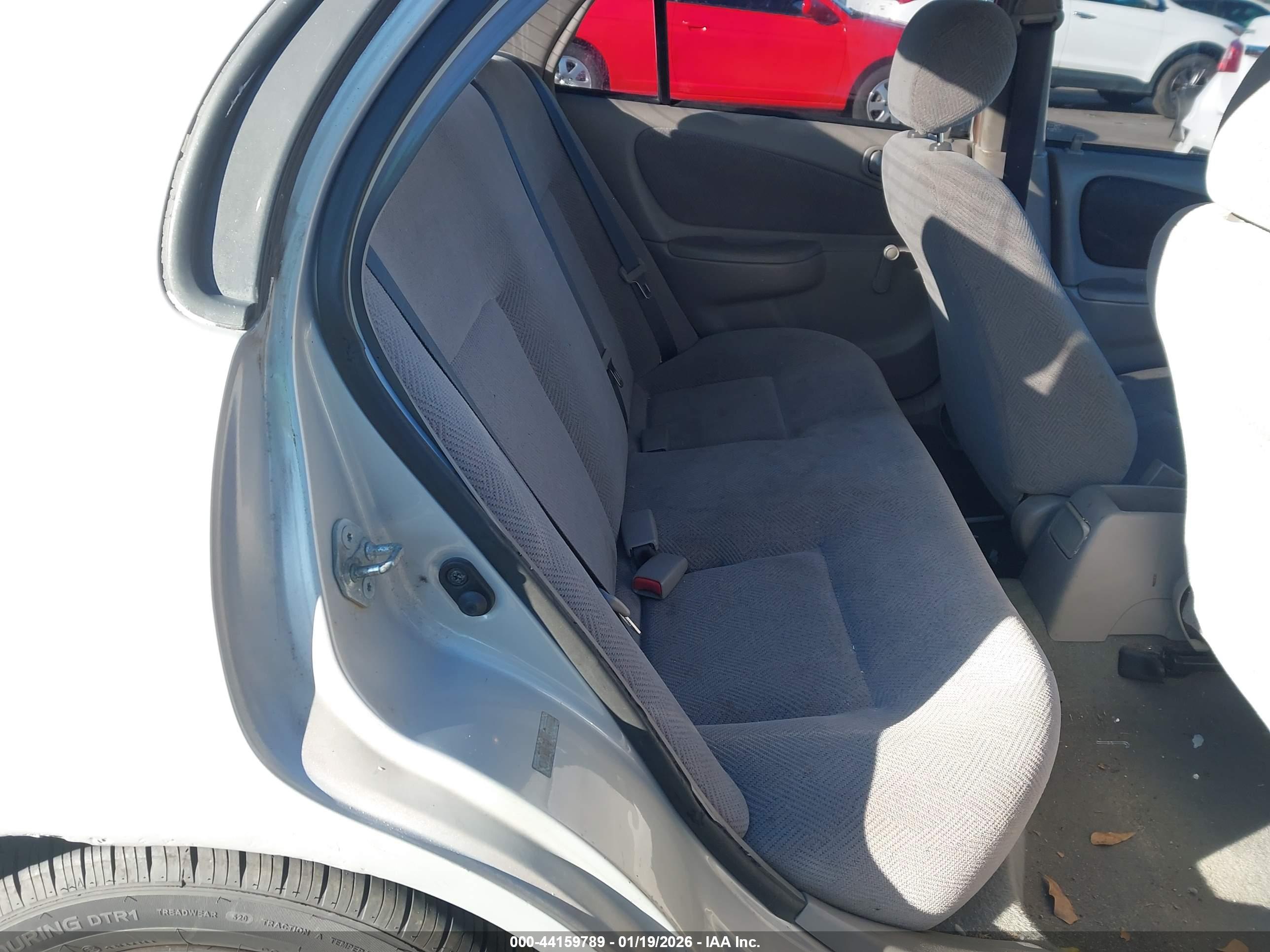 CHEVROLET PRIZM image 8