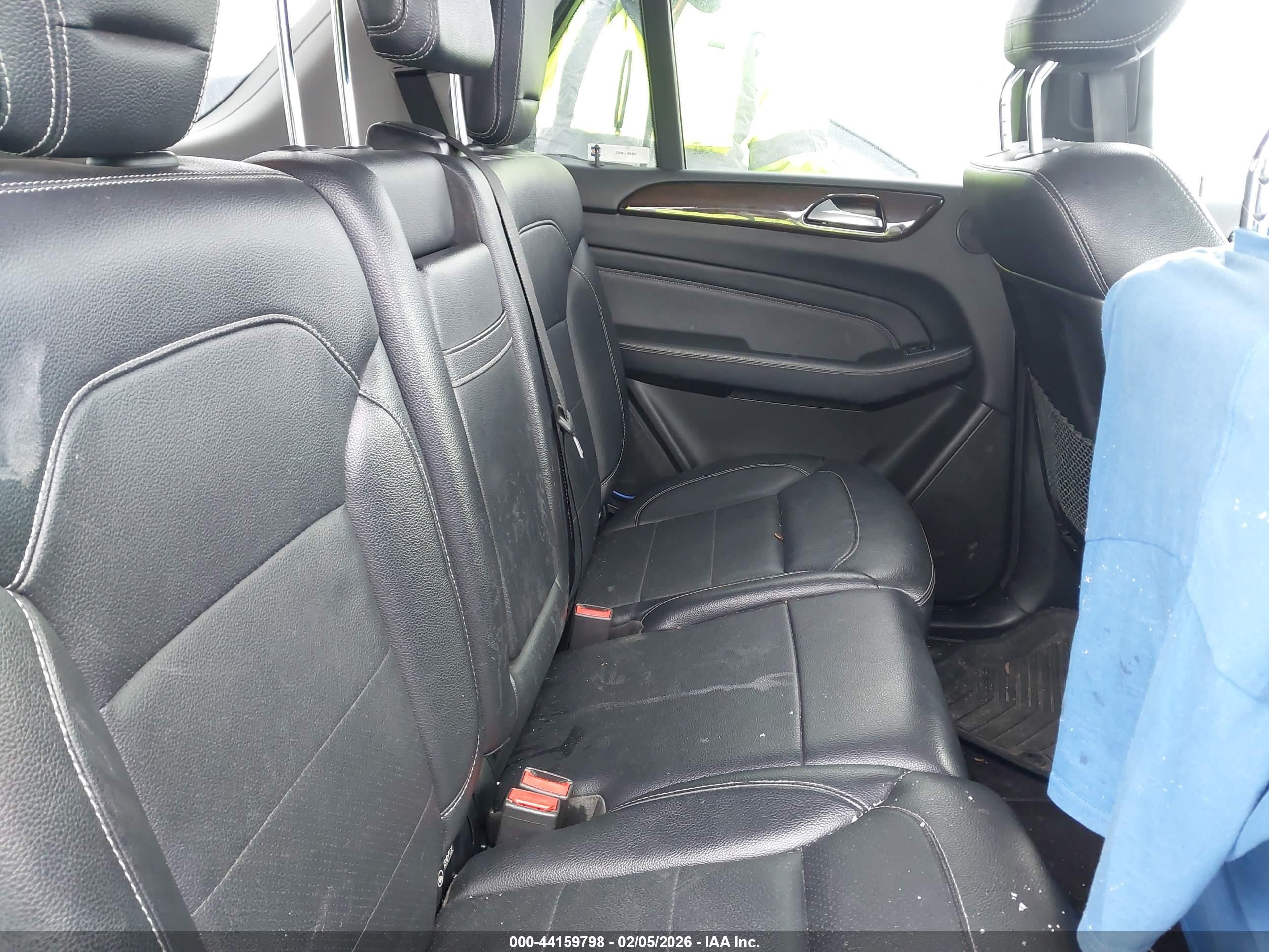 MERCEDES-BENZ ML image 8