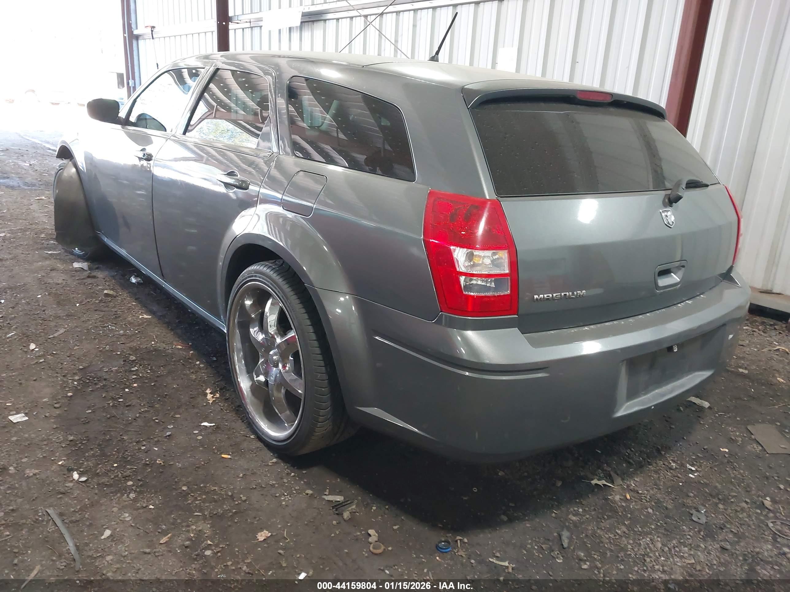 DODGE MAGNUM image 3