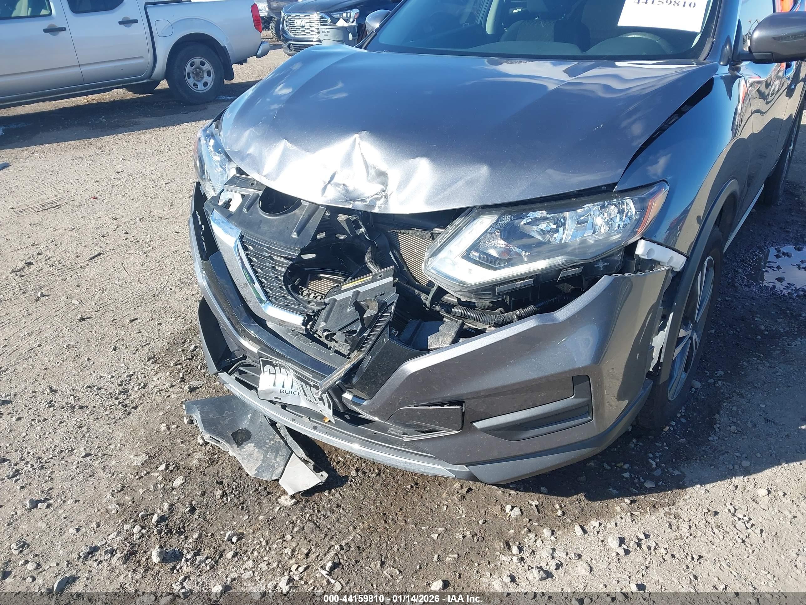 NISSAN ROGUE image 6