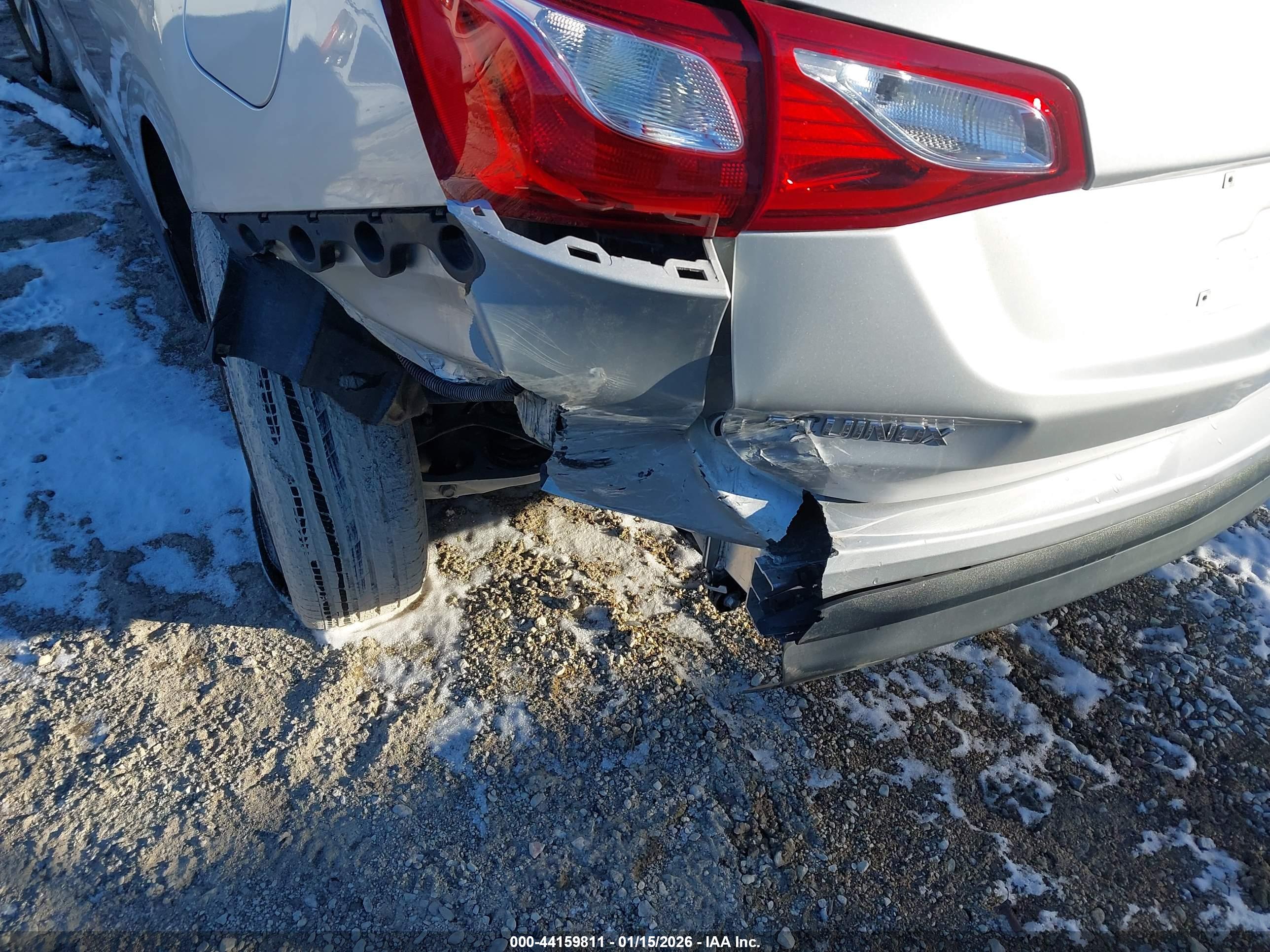 CHEVROLET EQUINOX image 6
