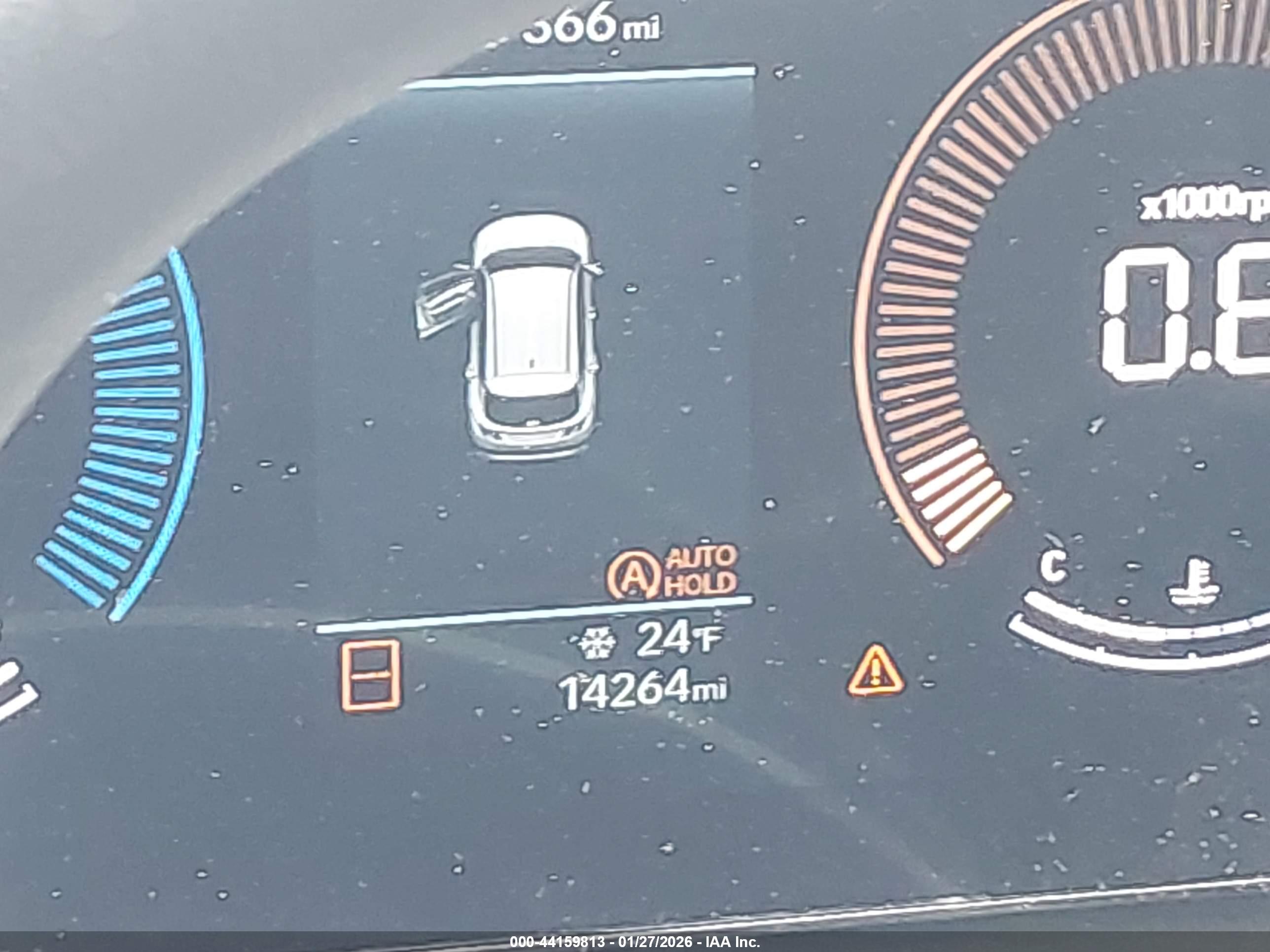 HYUNDAI TUCSON image 7
