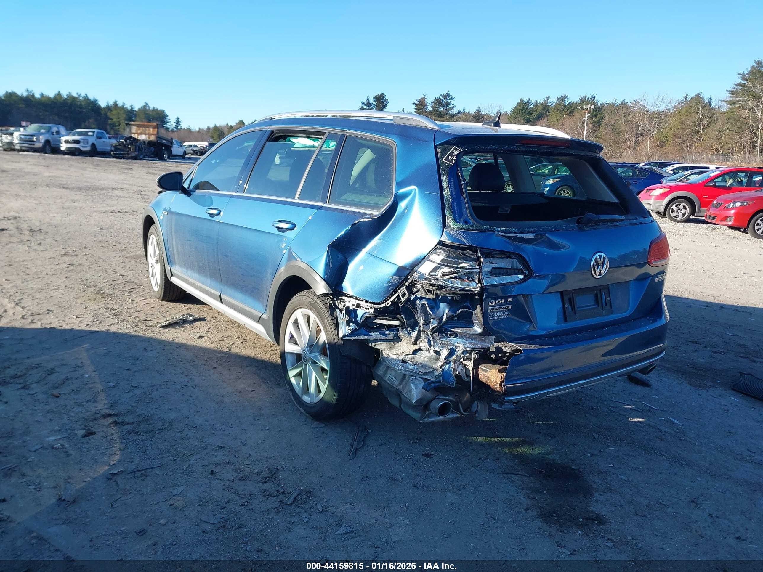 VOLKSWAGEN GOLF image 3