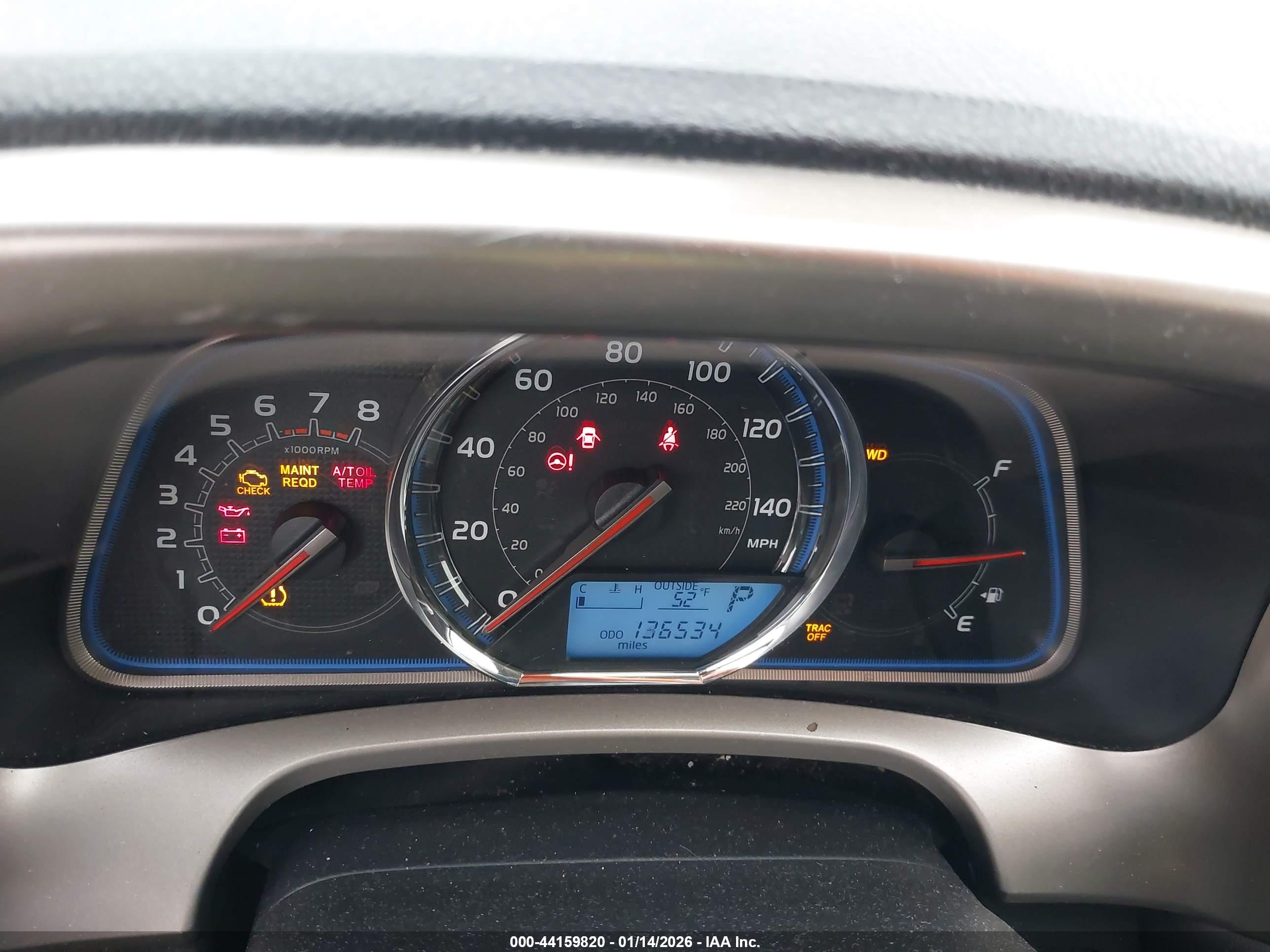 TOYOTA RAV4 image 7
