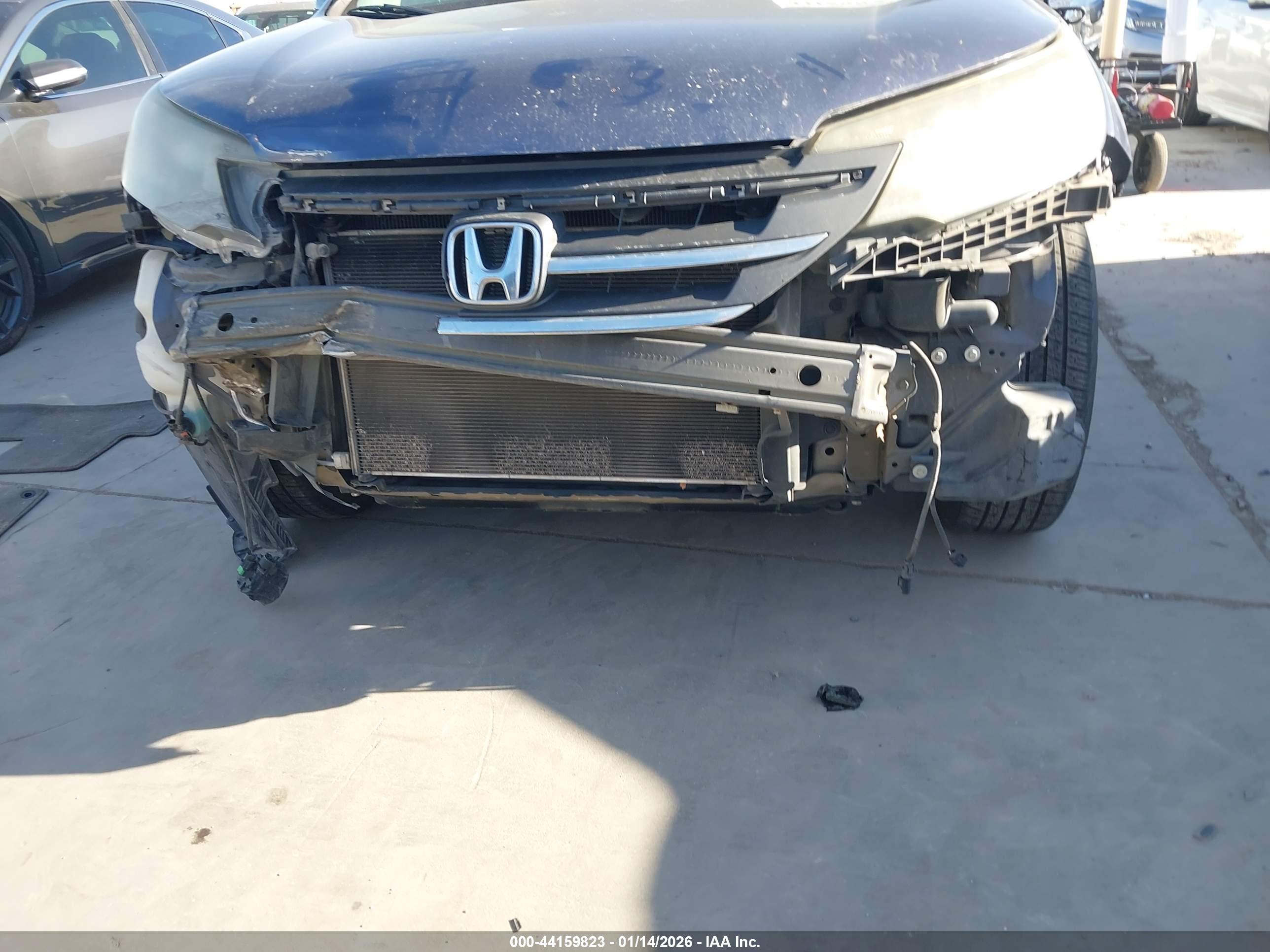 HONDA CR-V image 6