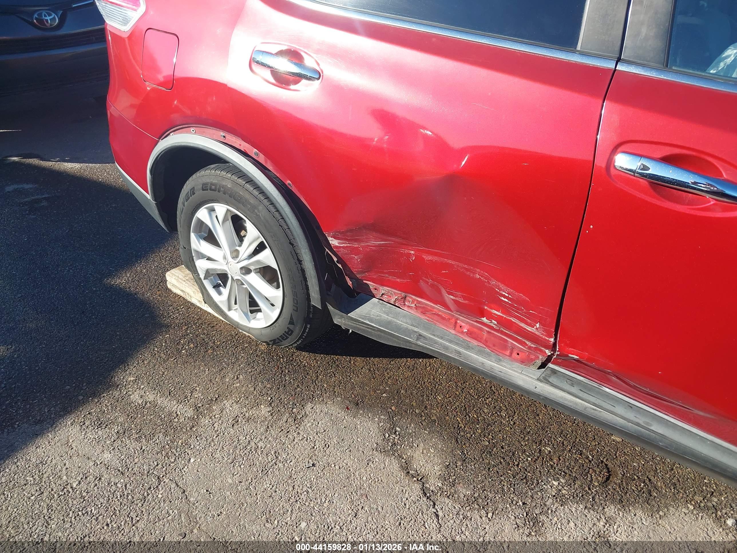 NISSAN ROGUE image 6