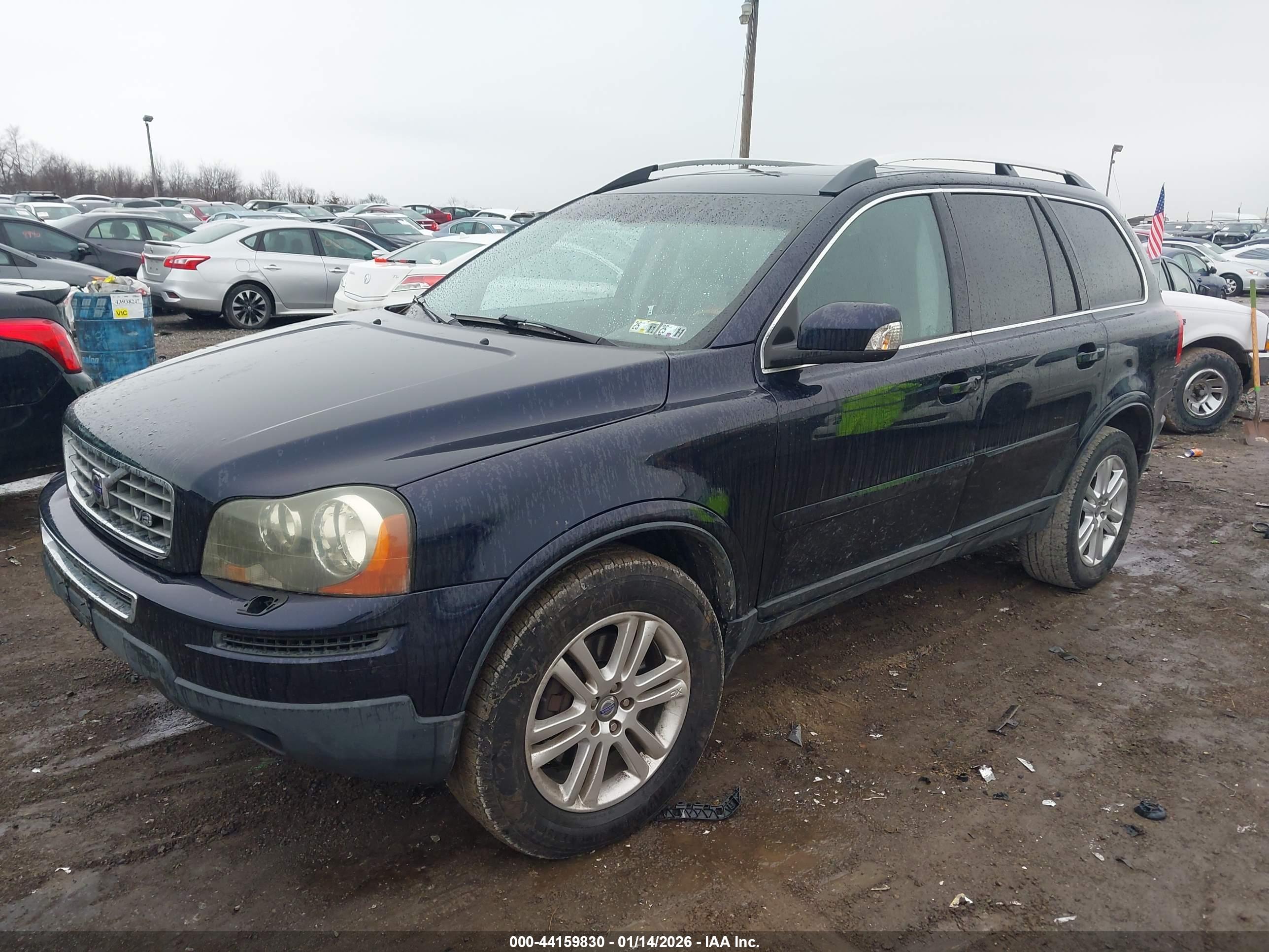 VOLVO XC90 image 2