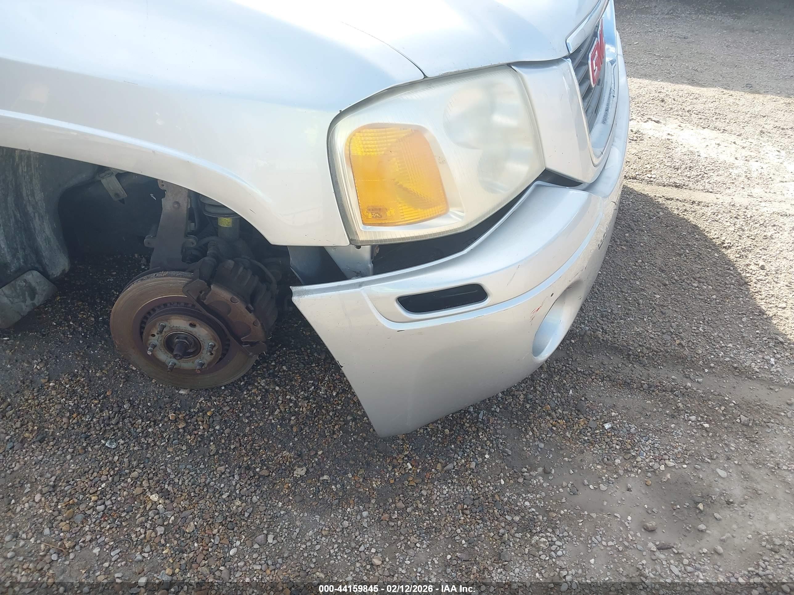 GMC ENVOY image 6