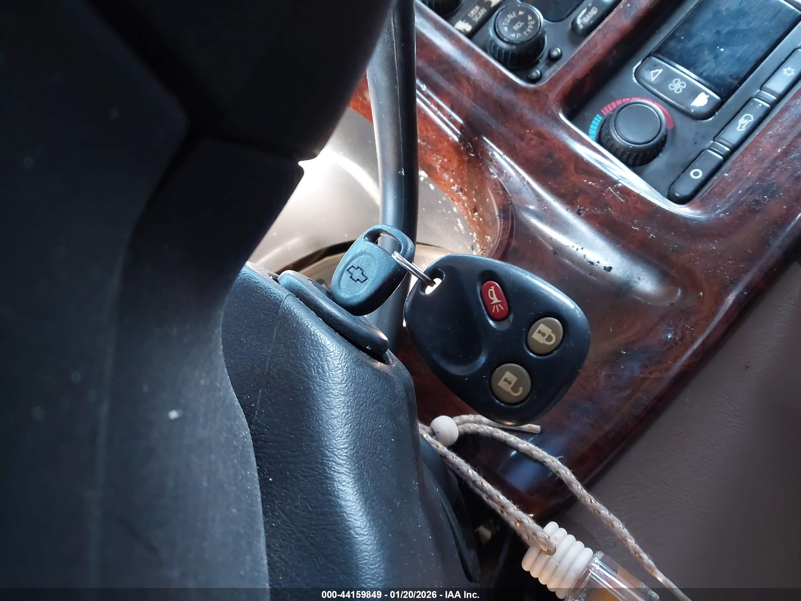 CHEVROLET SILVERADO image 11