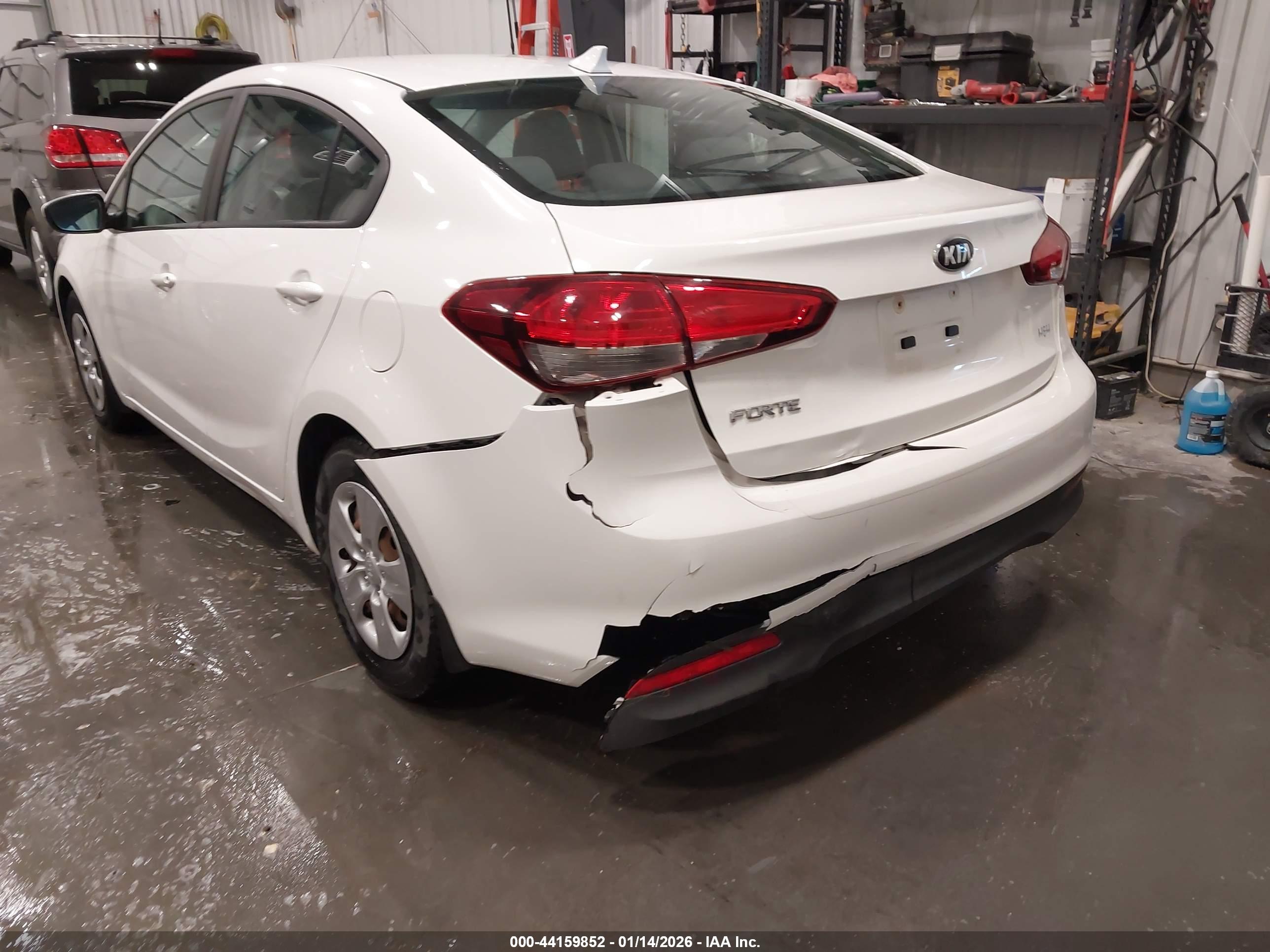 KIA FORTE image 6