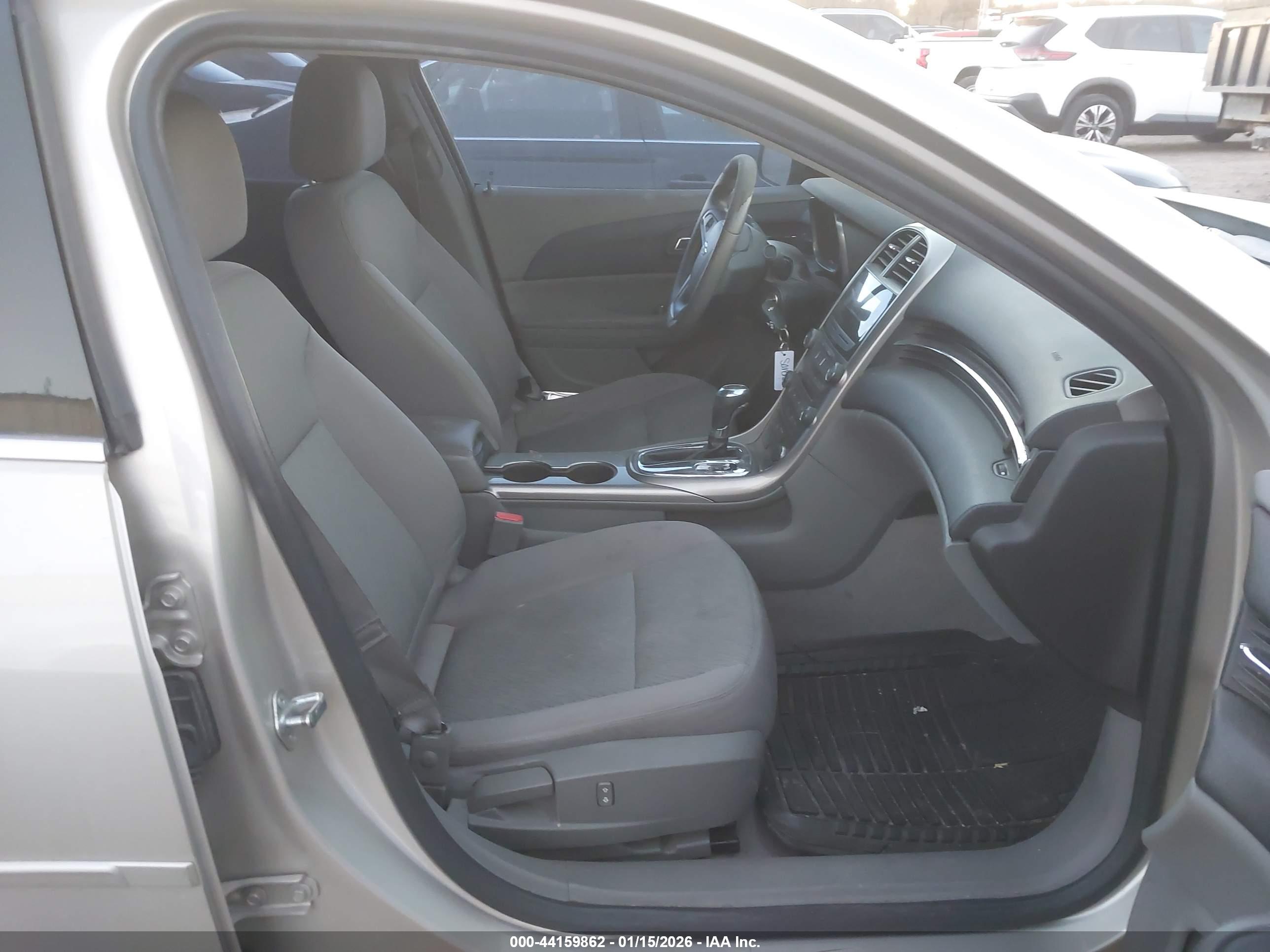 CHEVROLET MALIBU image 5