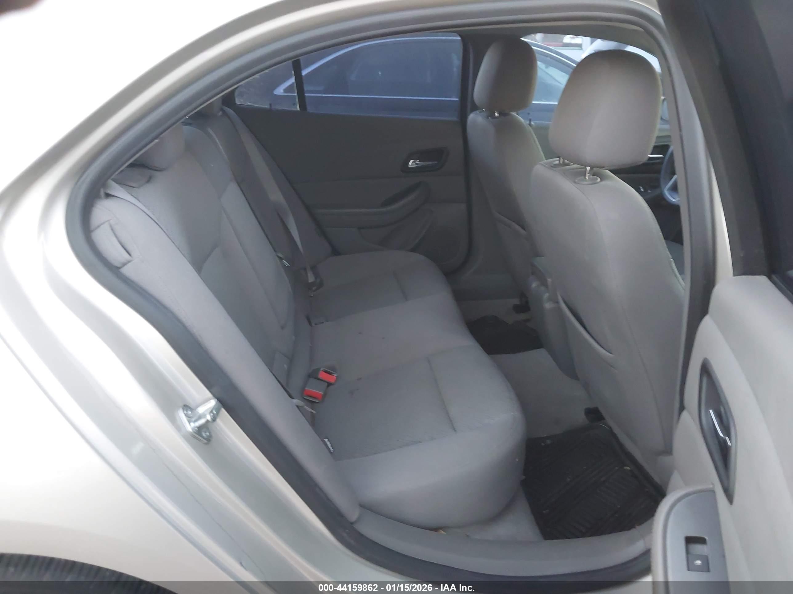 CHEVROLET MALIBU image 8