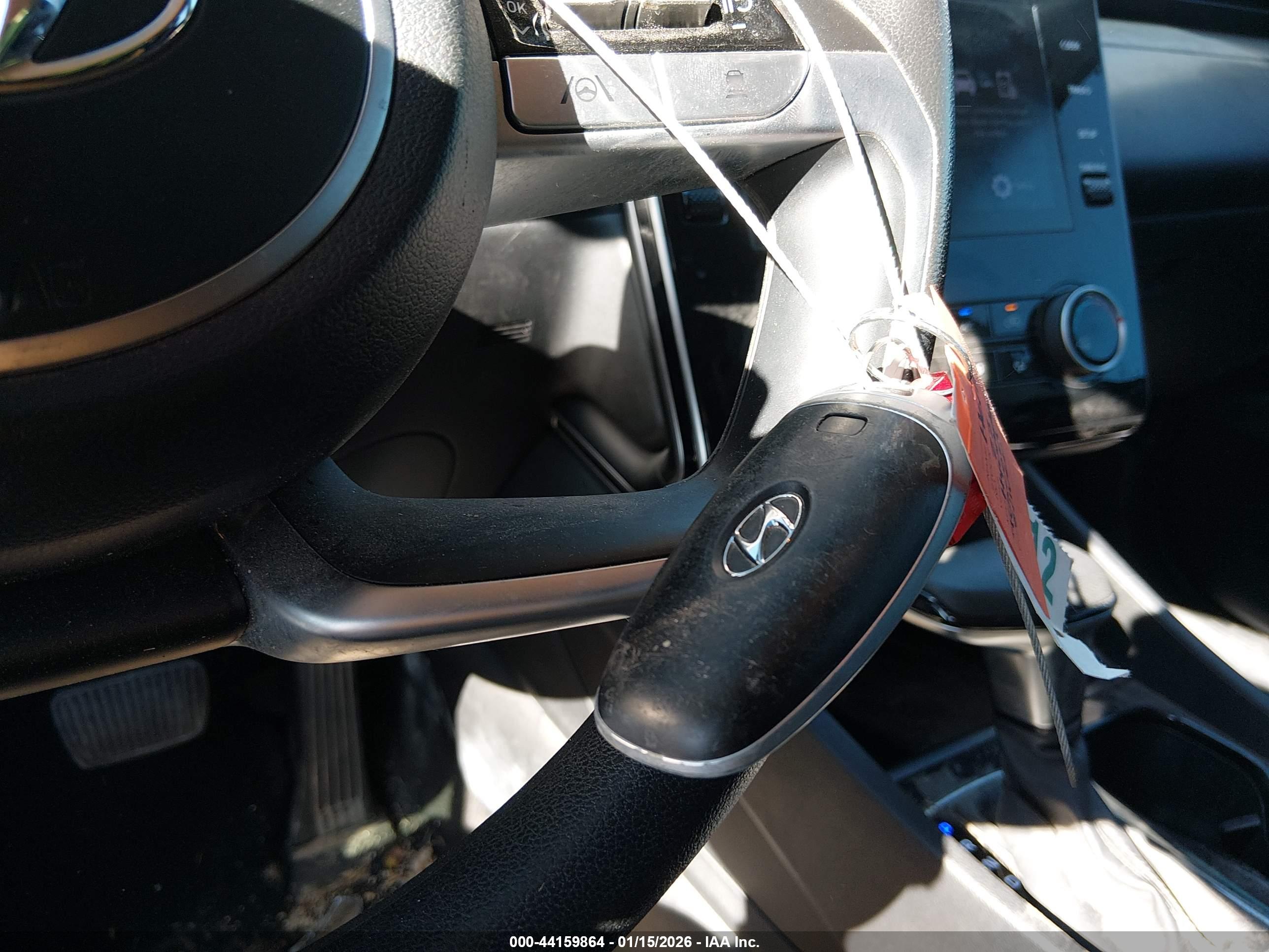 HYUNDAI TUCSON image 11