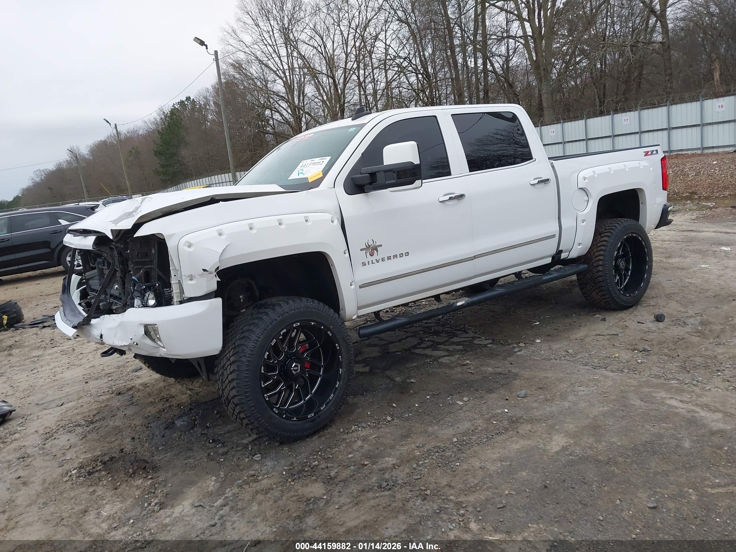 CHEVROLET SILVERADO image 2