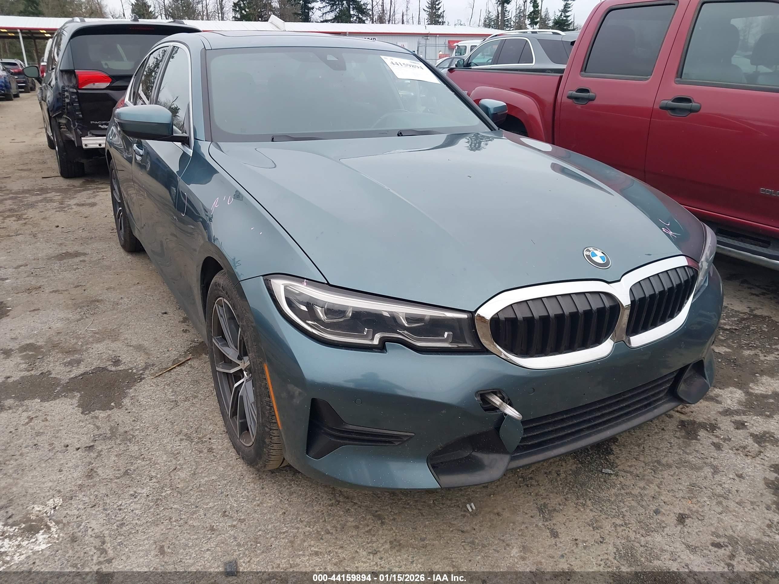 BMW 330I image 6