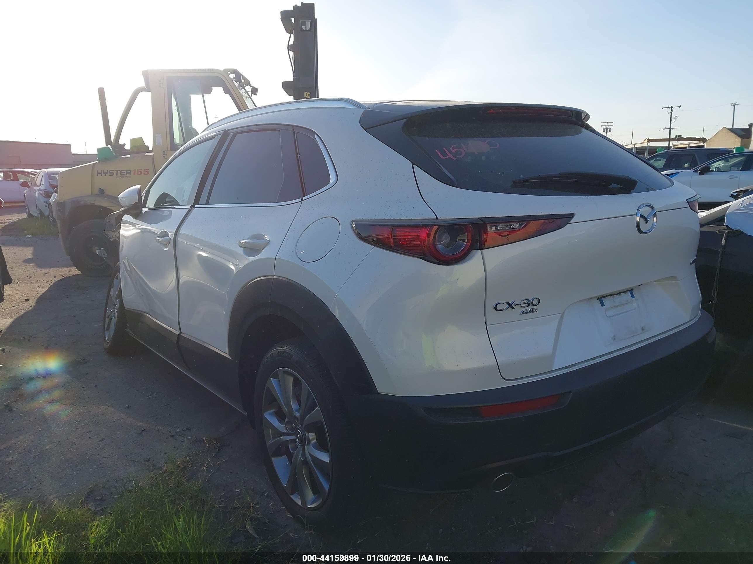 MAZDA CX-30 image 3