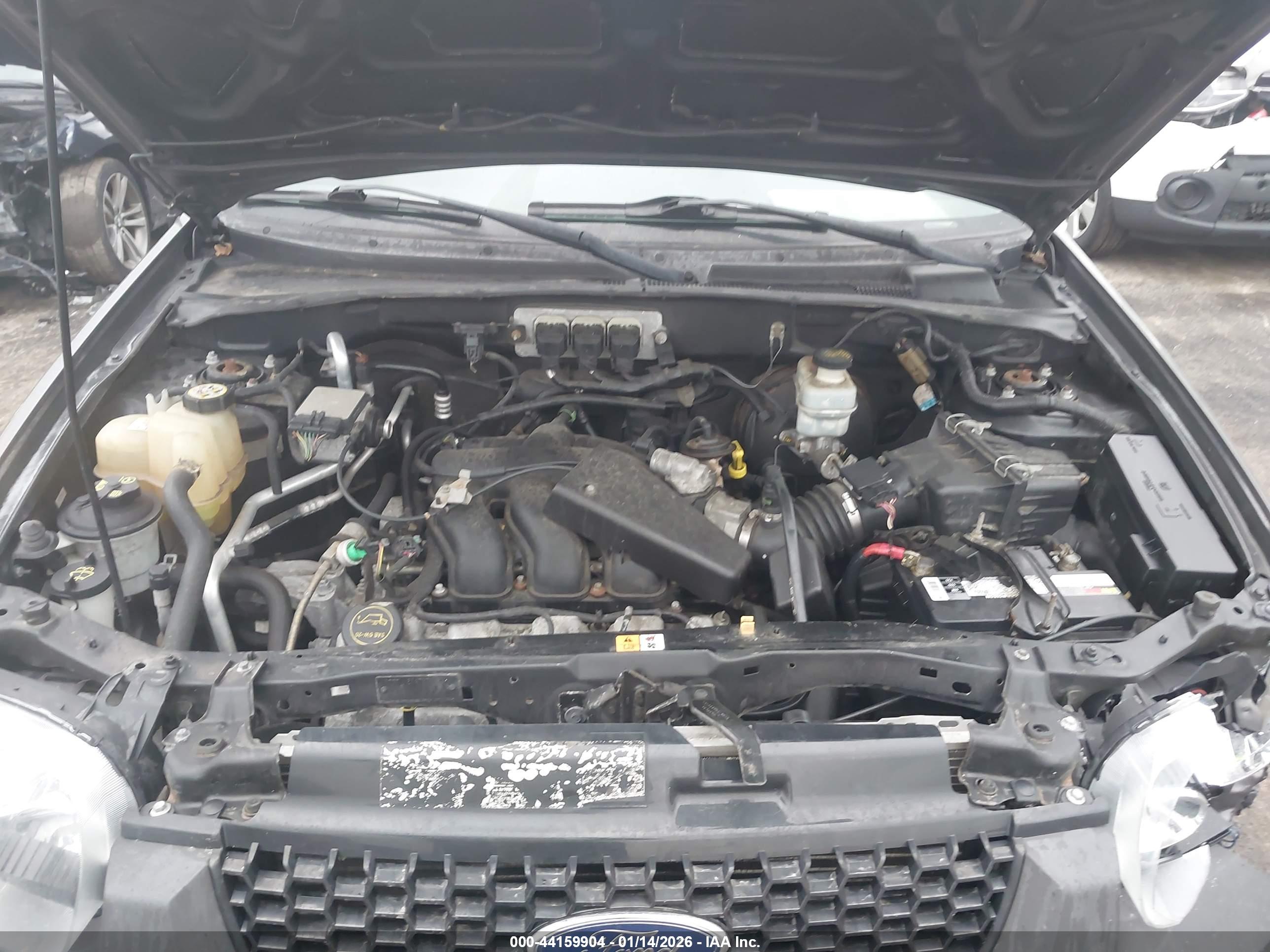 FORD ESCAPE image 10