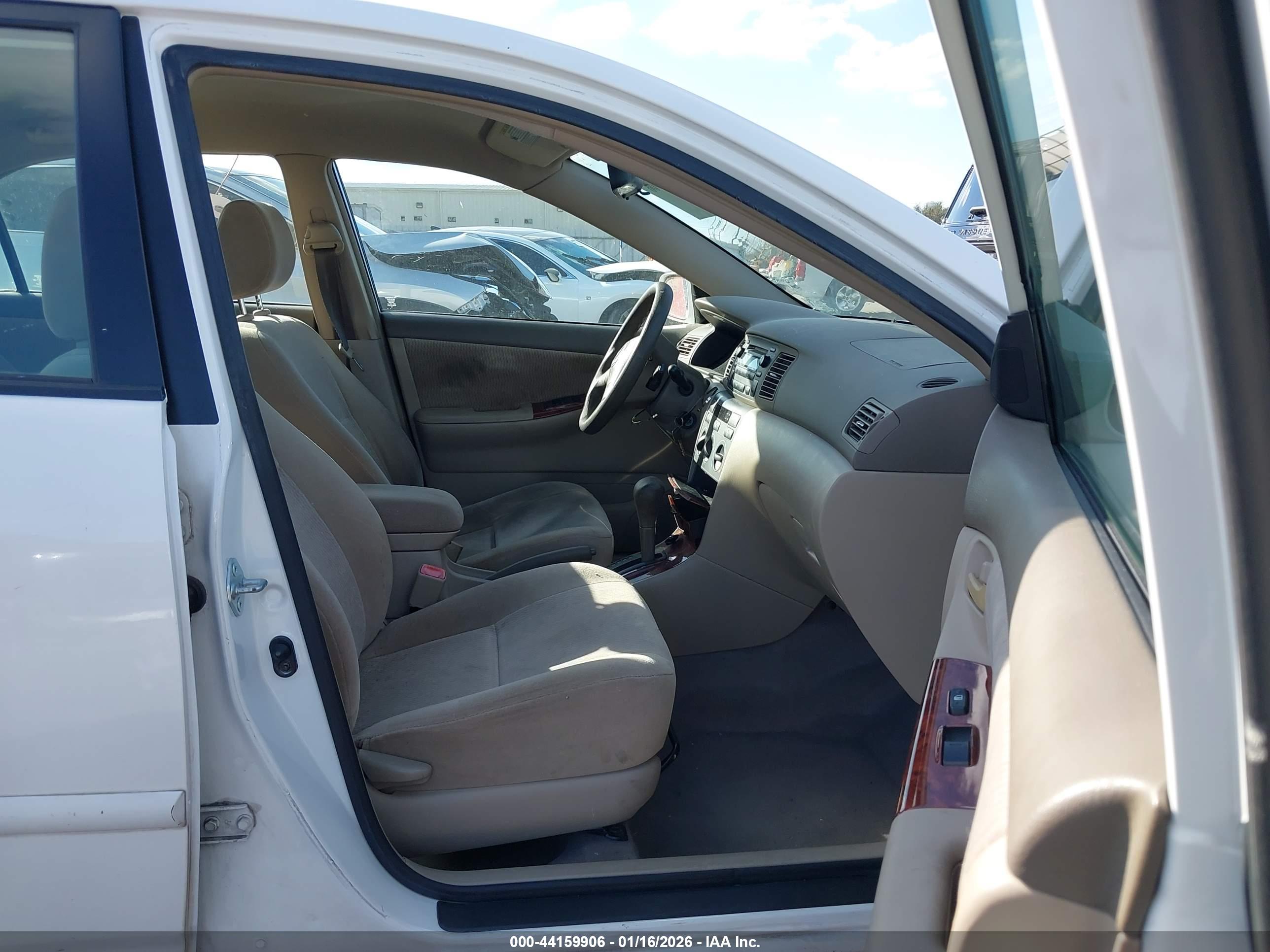 TOYOTA COROLLA image 5