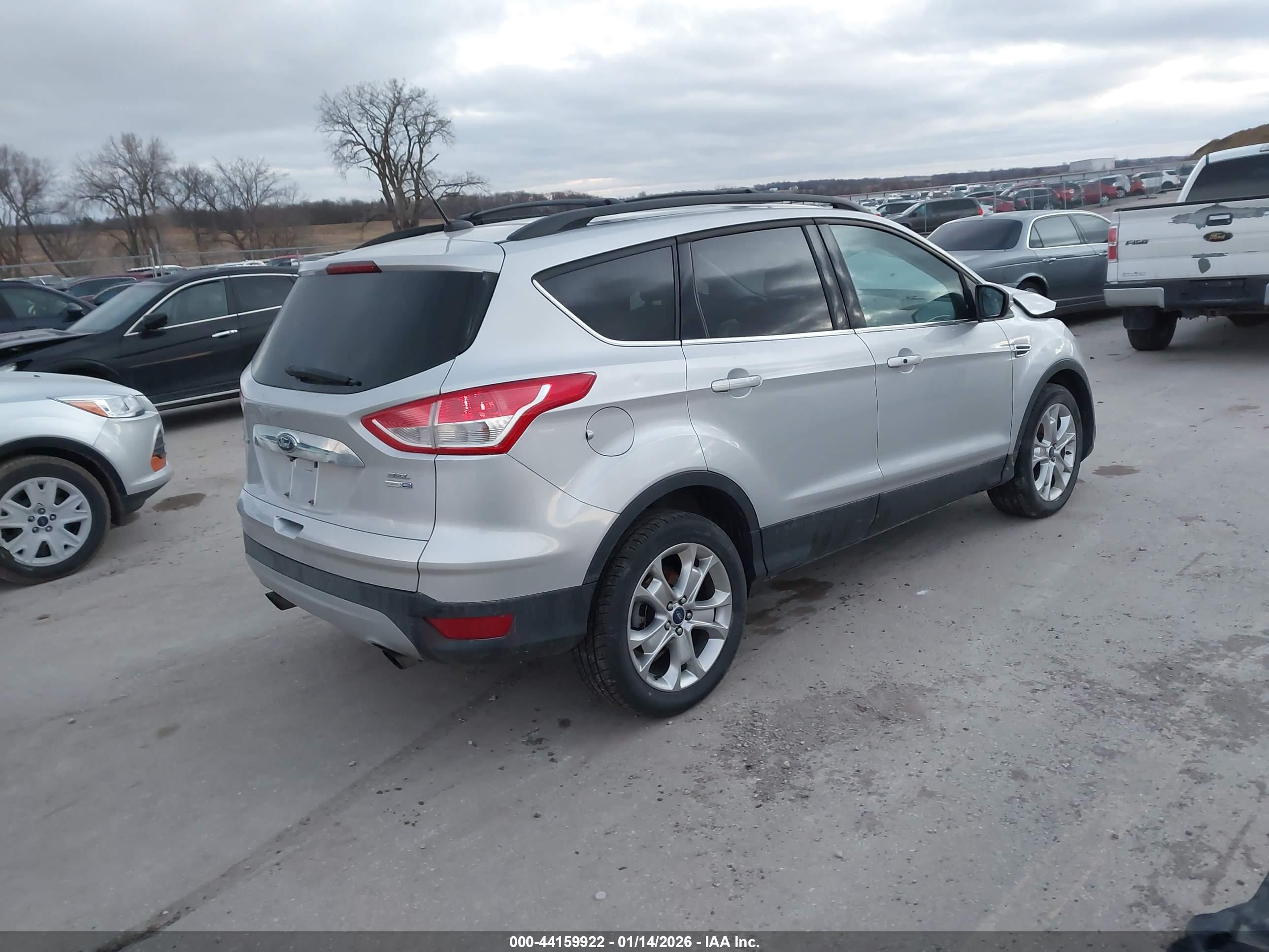 FORD ESCAPE image 4