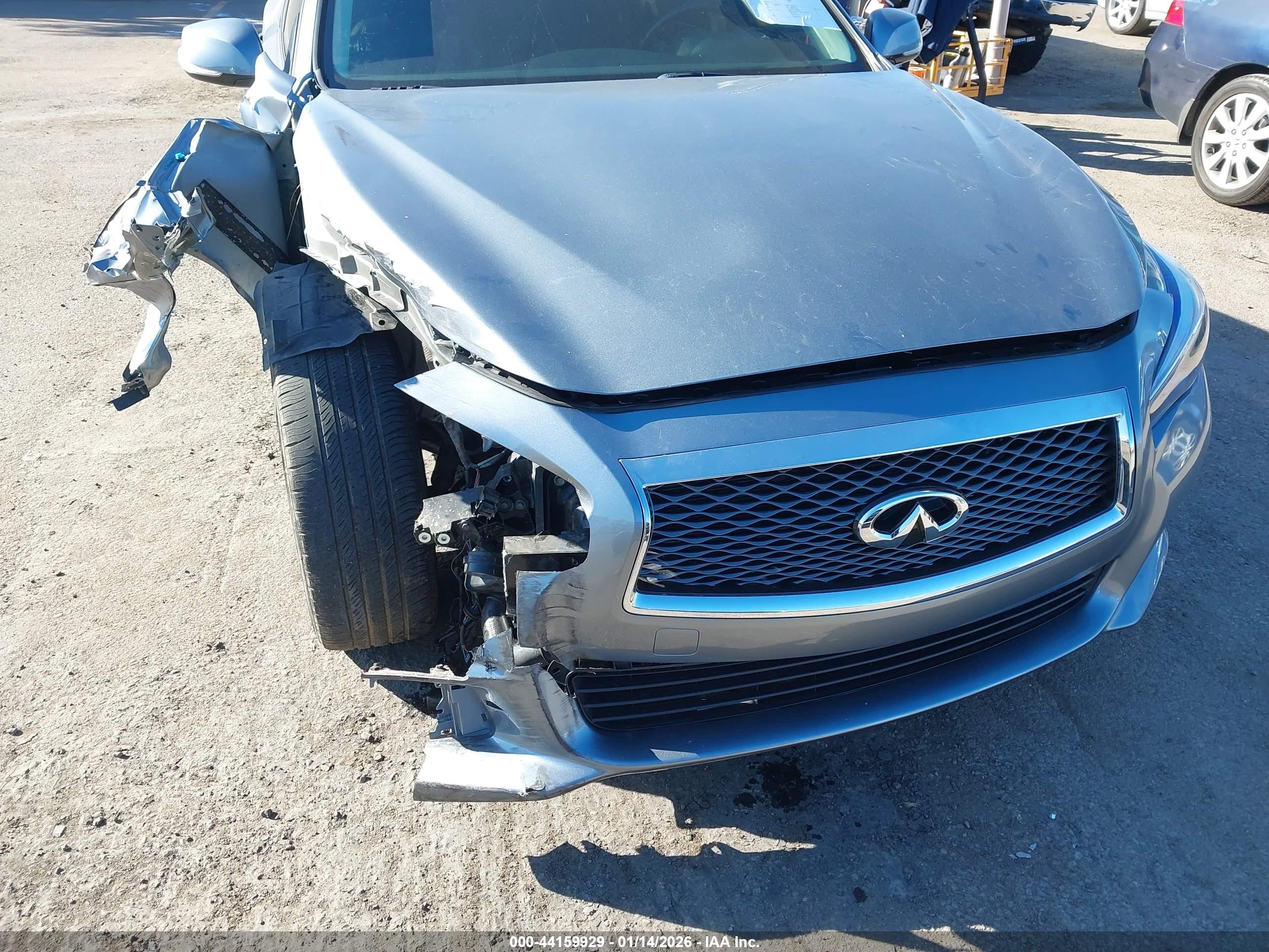 INFINITI Q50 image 6