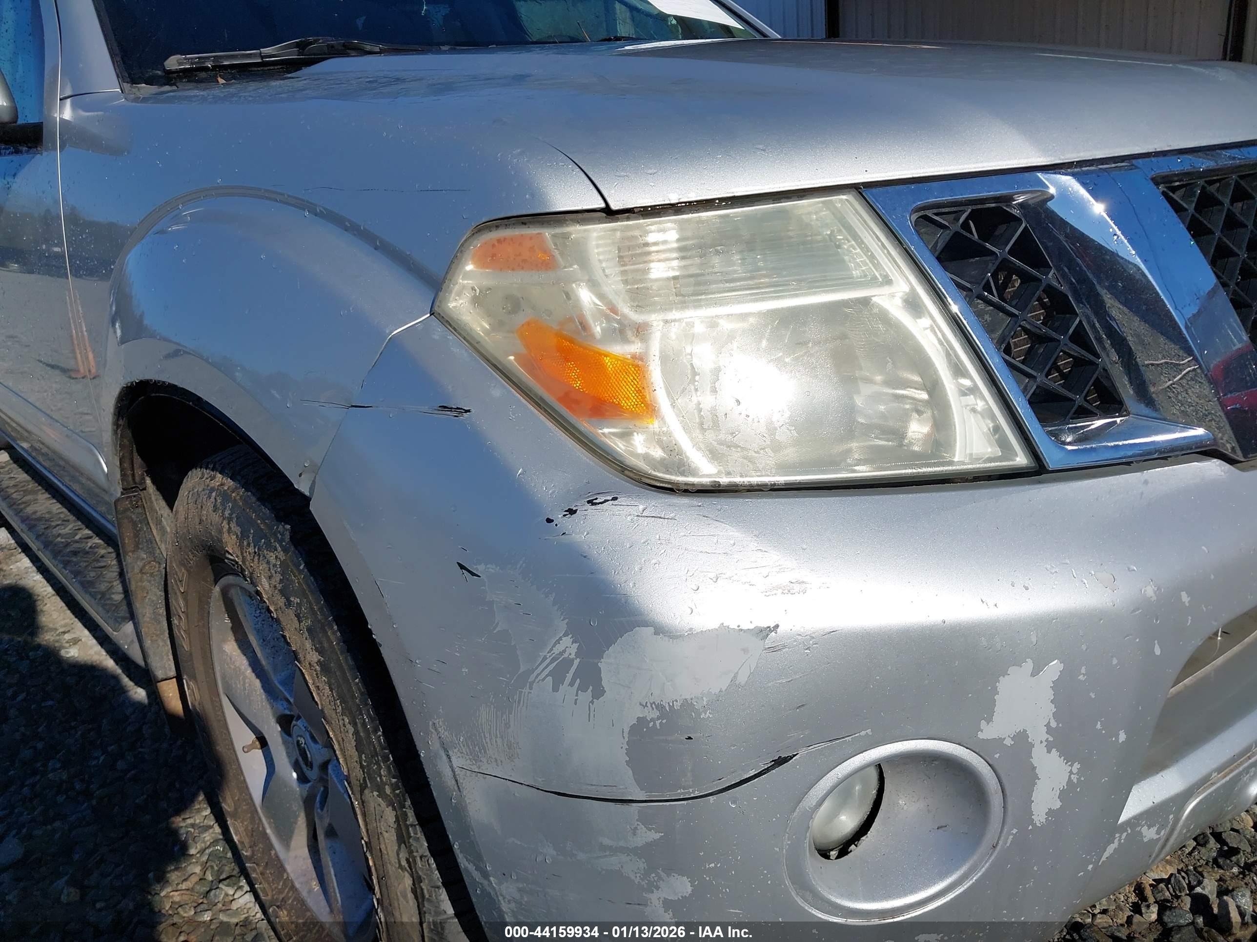 NISSAN PATHFINDER image 6
