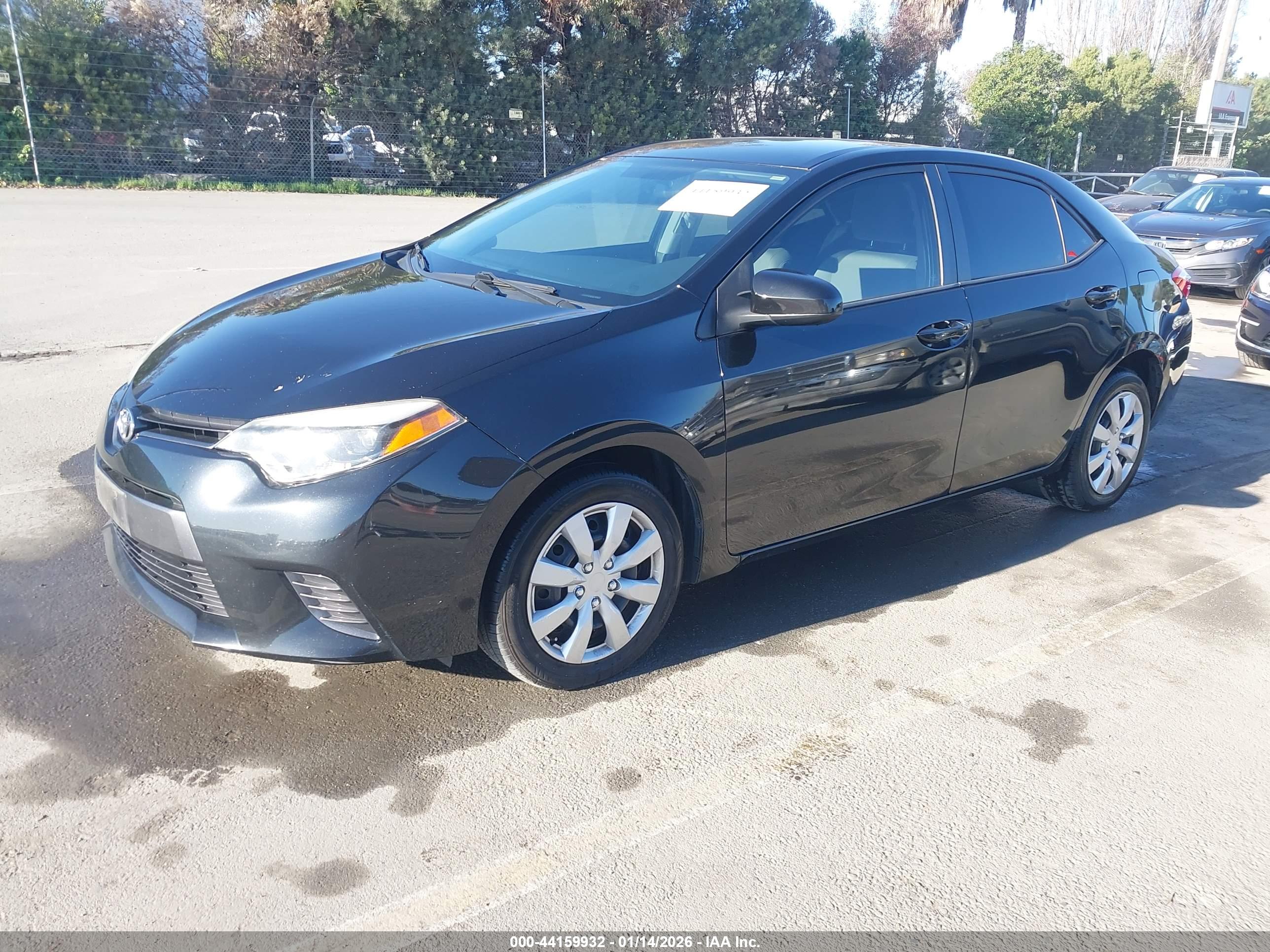 TOYOTA COROLLA image 2