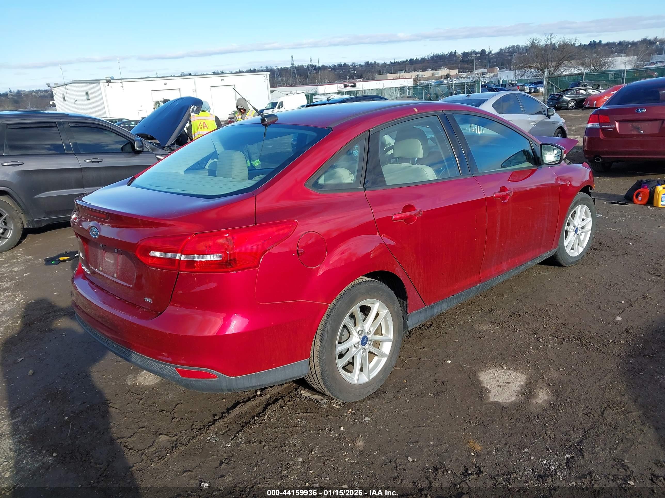 FORD FOCUS image 4