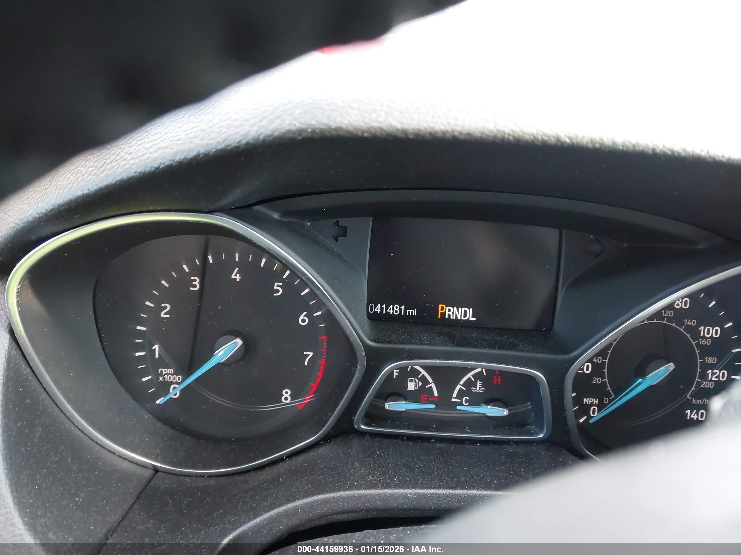 FORD FOCUS image 7