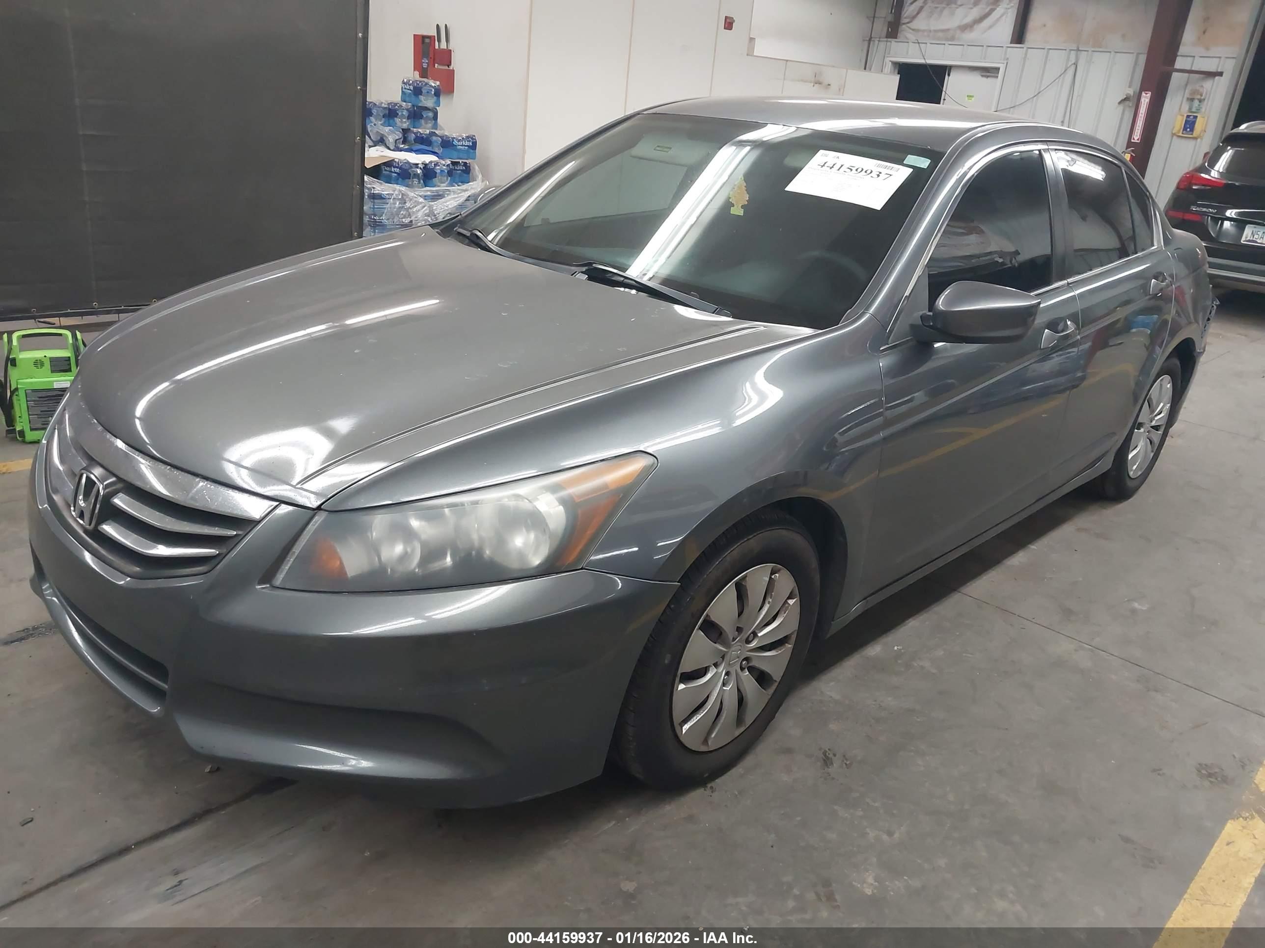 HONDA ACCORD image 2