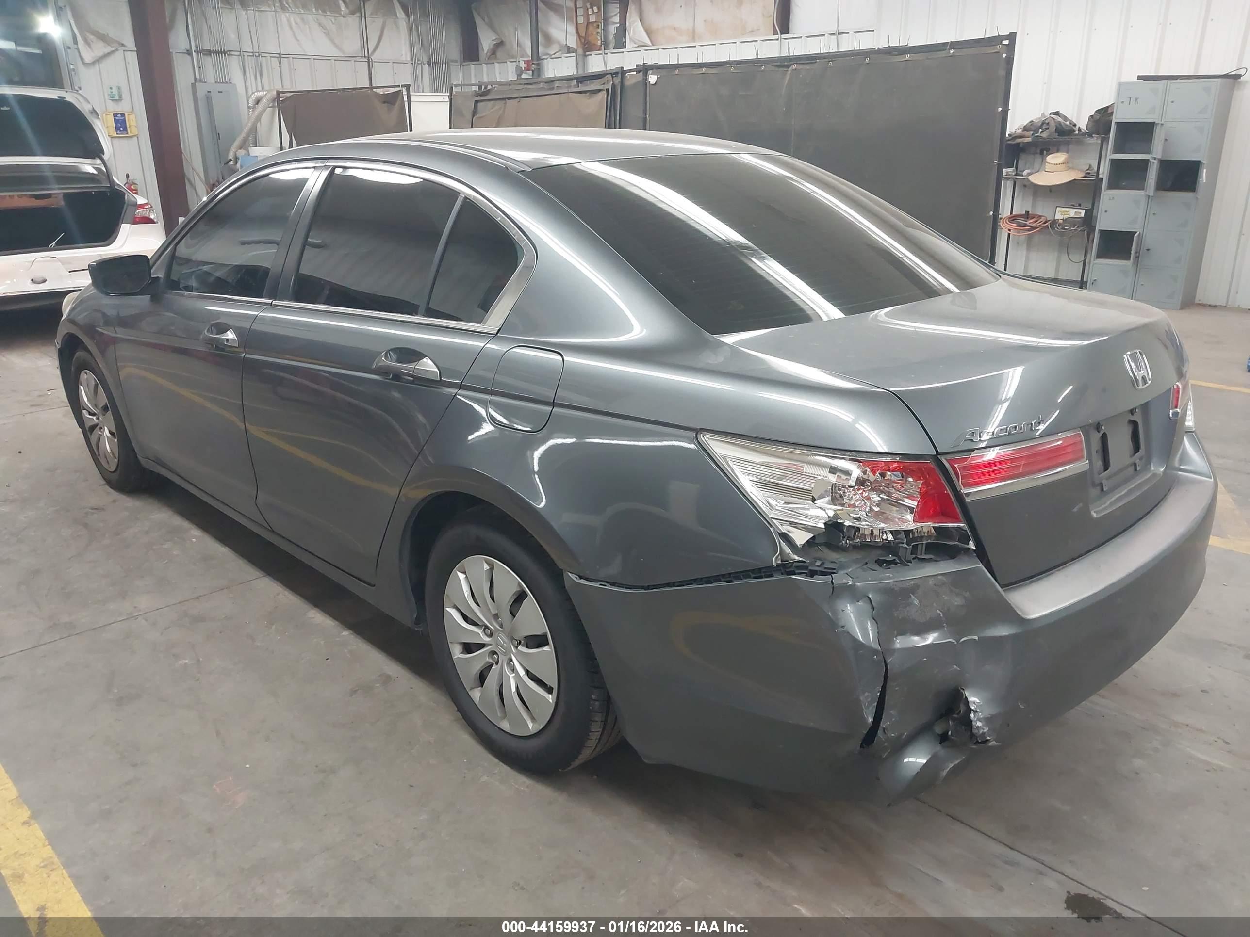 HONDA ACCORD image 3