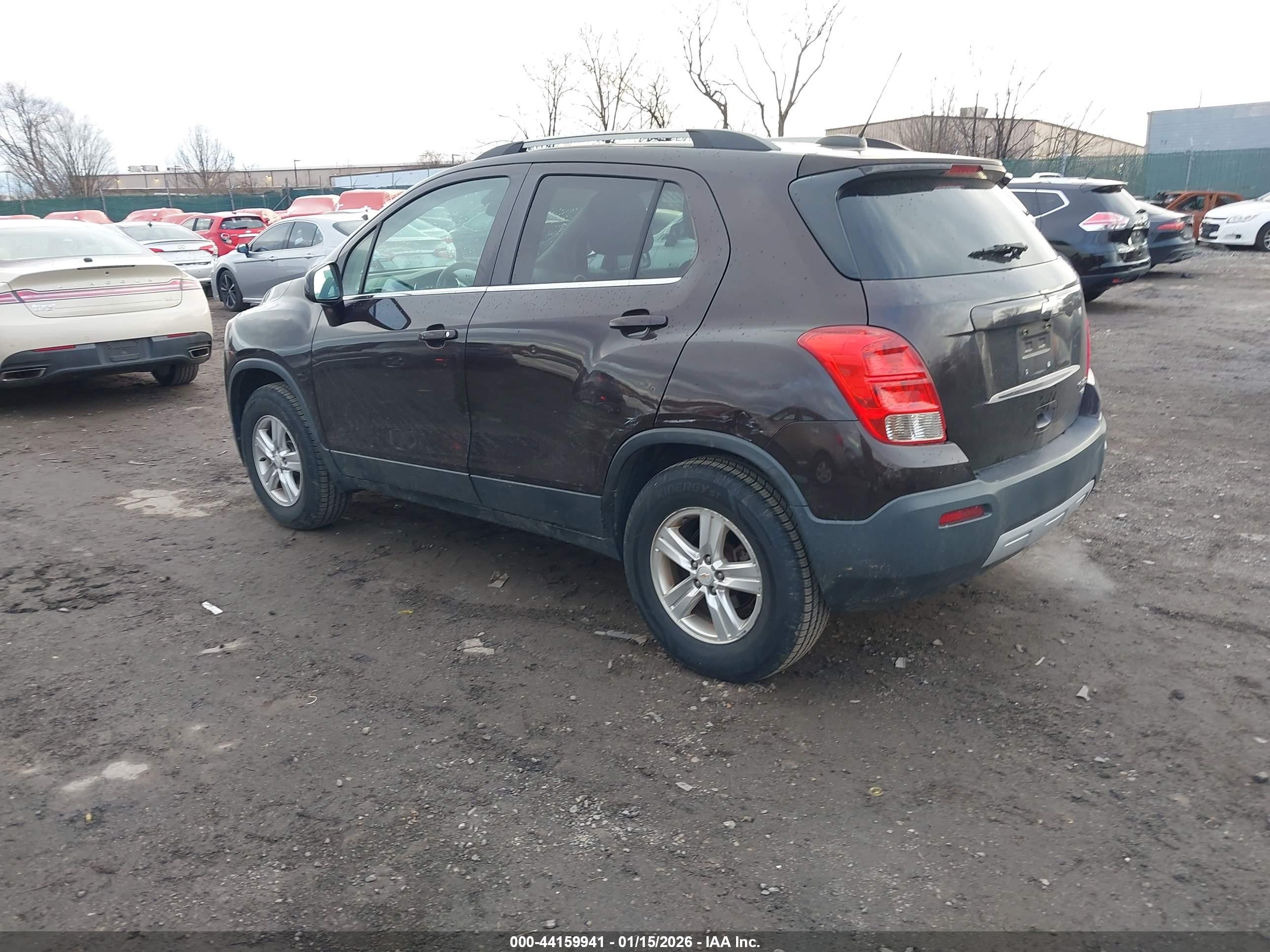 CHEVROLET TRAX image 3