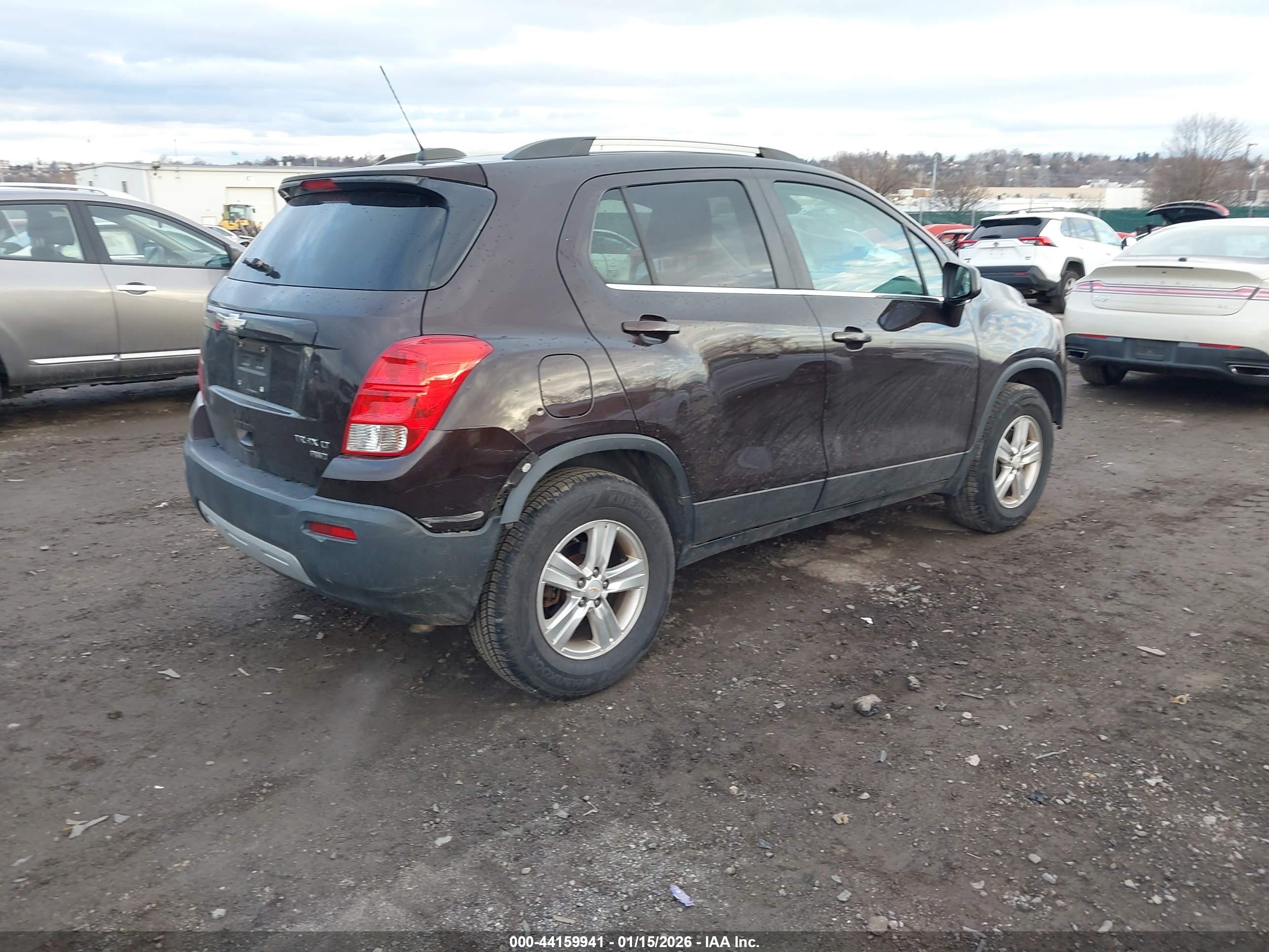 CHEVROLET TRAX image 4
