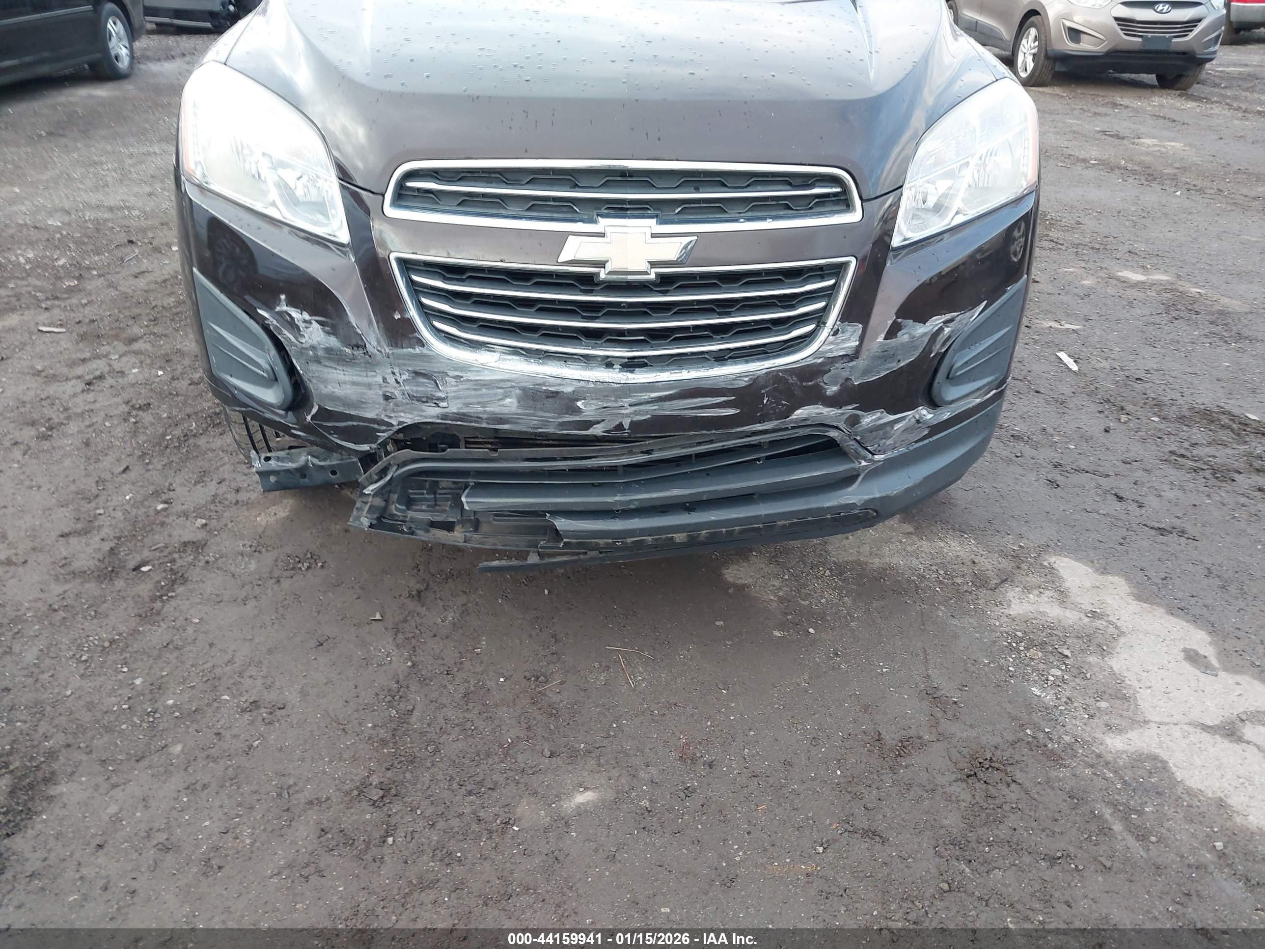 CHEVROLET TRAX image 6