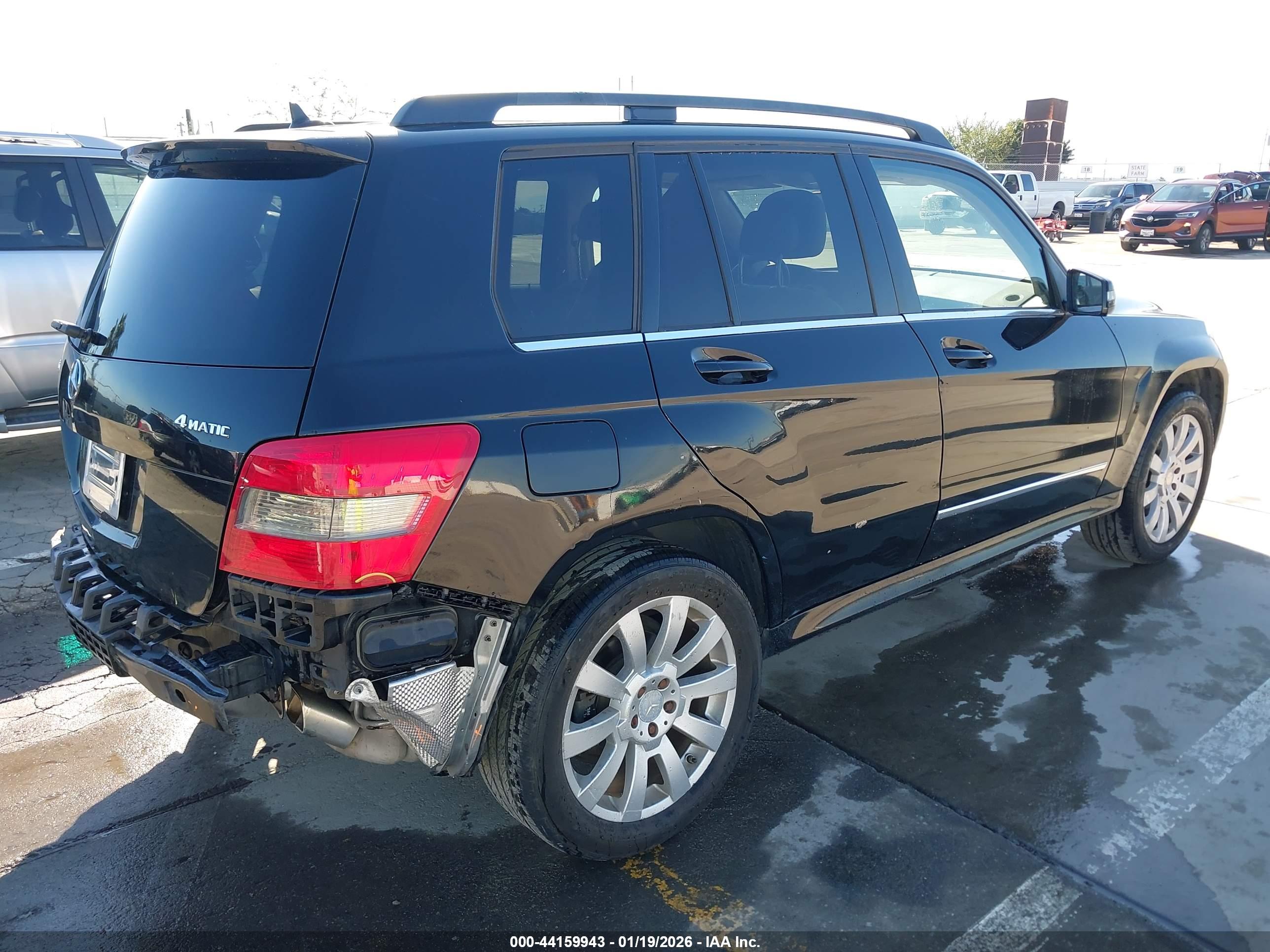 MERCEDES-BENZ GLK image 4