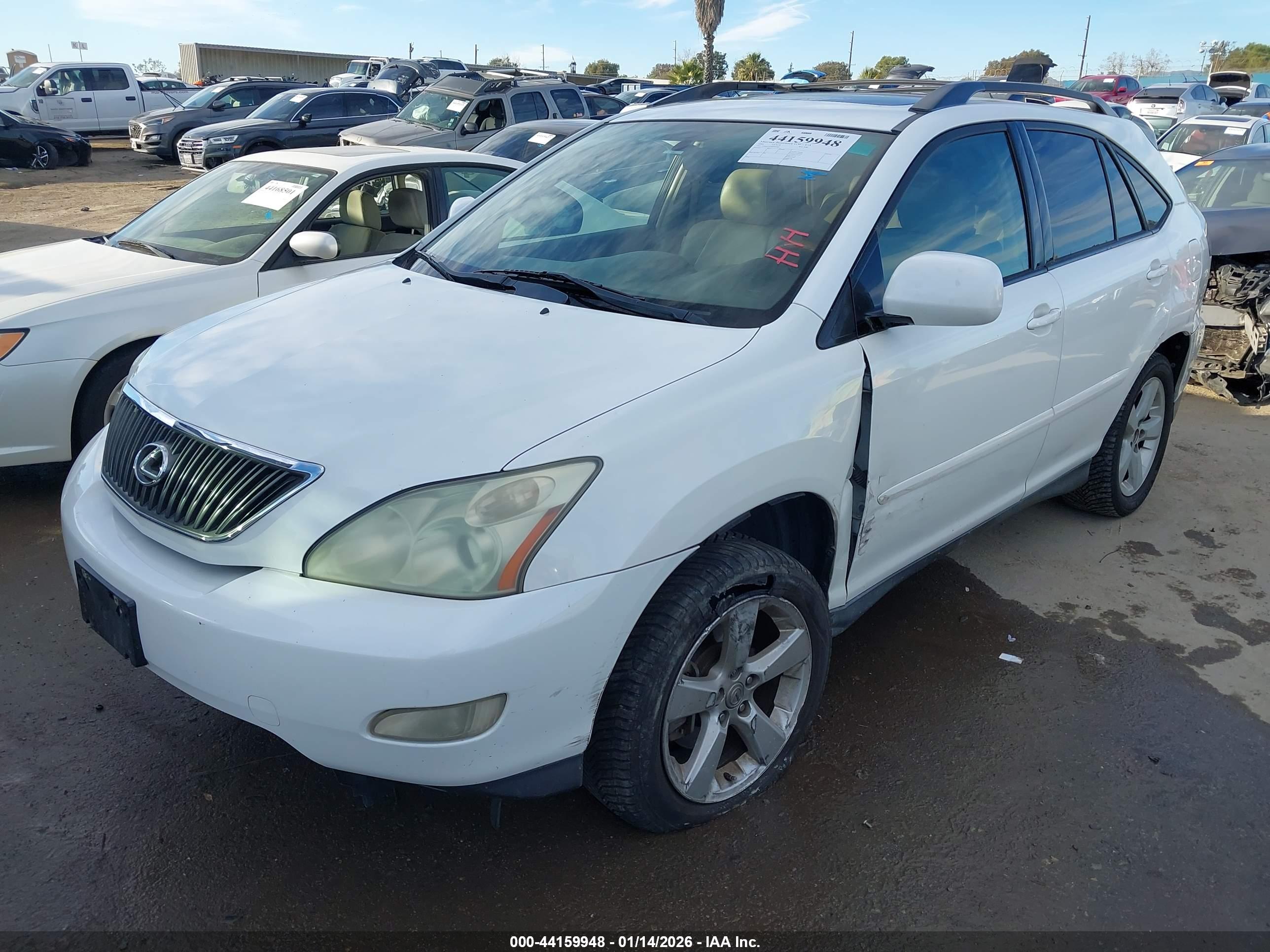 LEXUS RX image 2