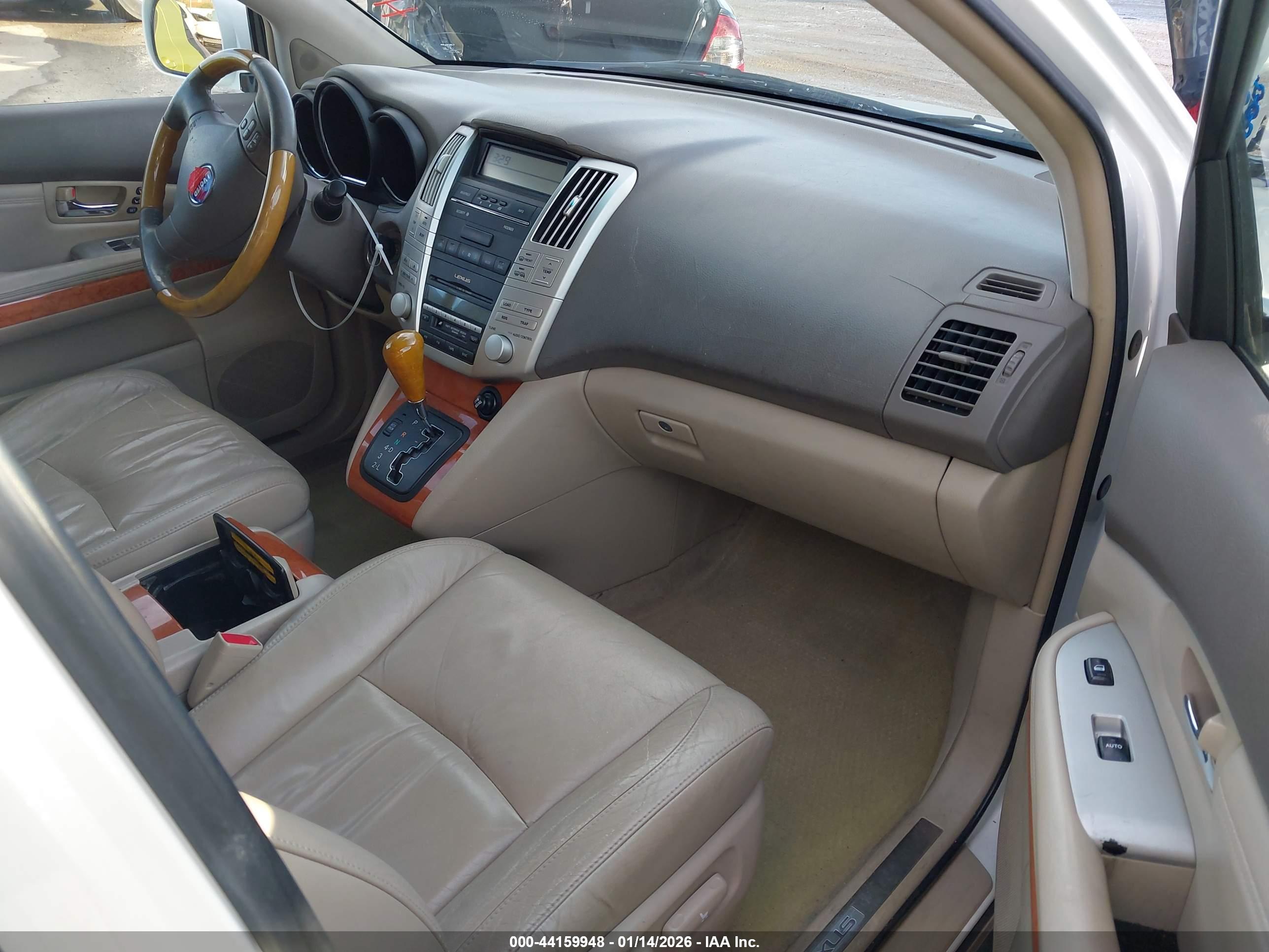 LEXUS RX image 5