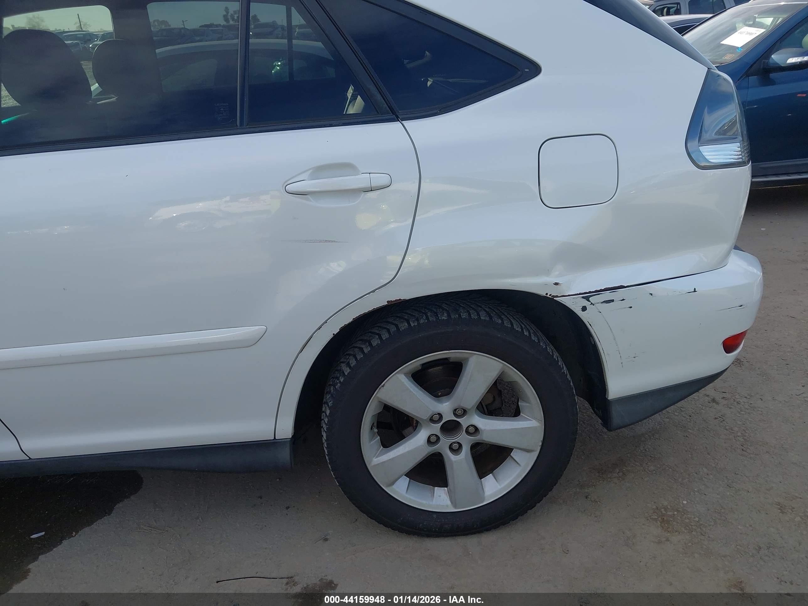 LEXUS RX image 6