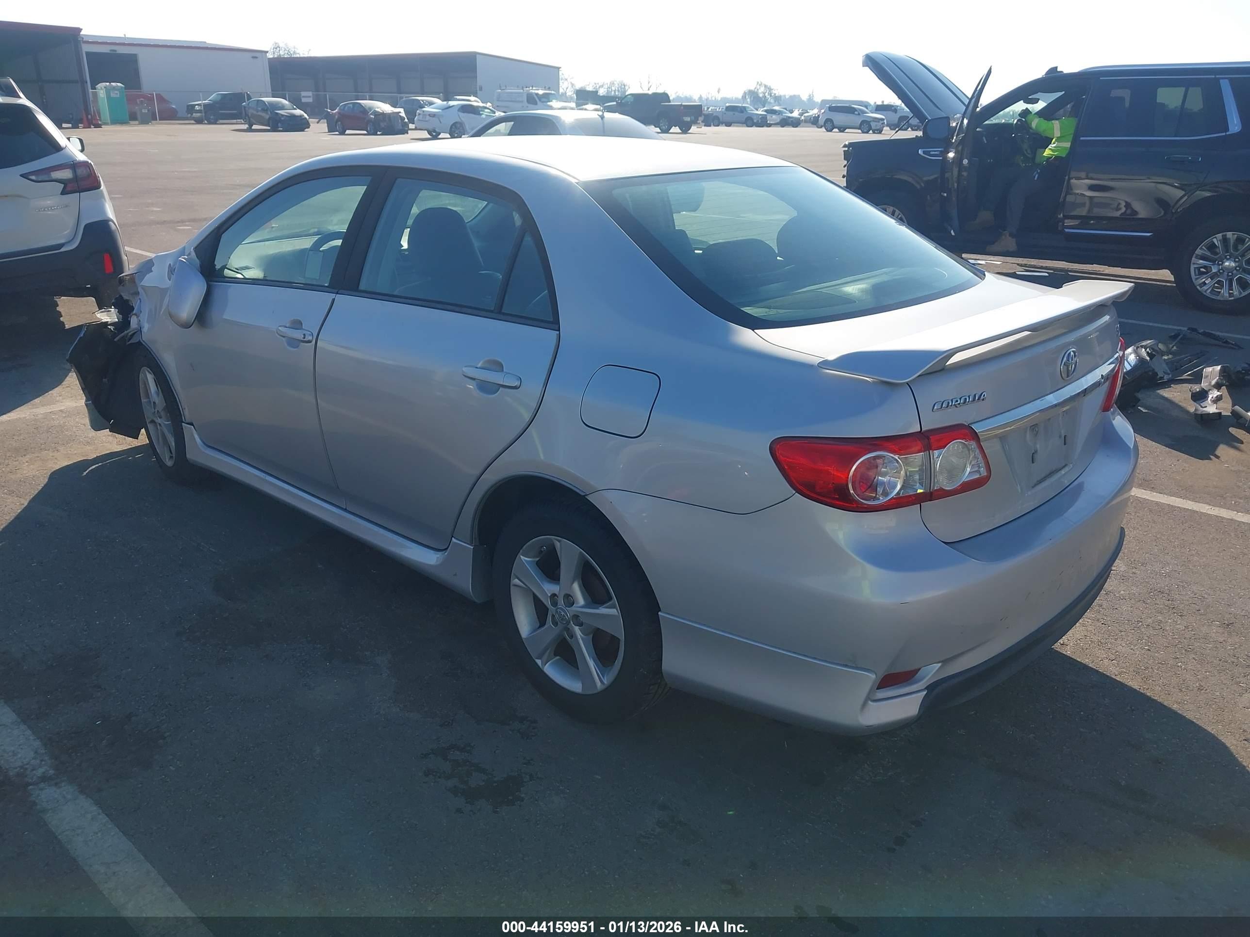 TOYOTA COROLLA image 3