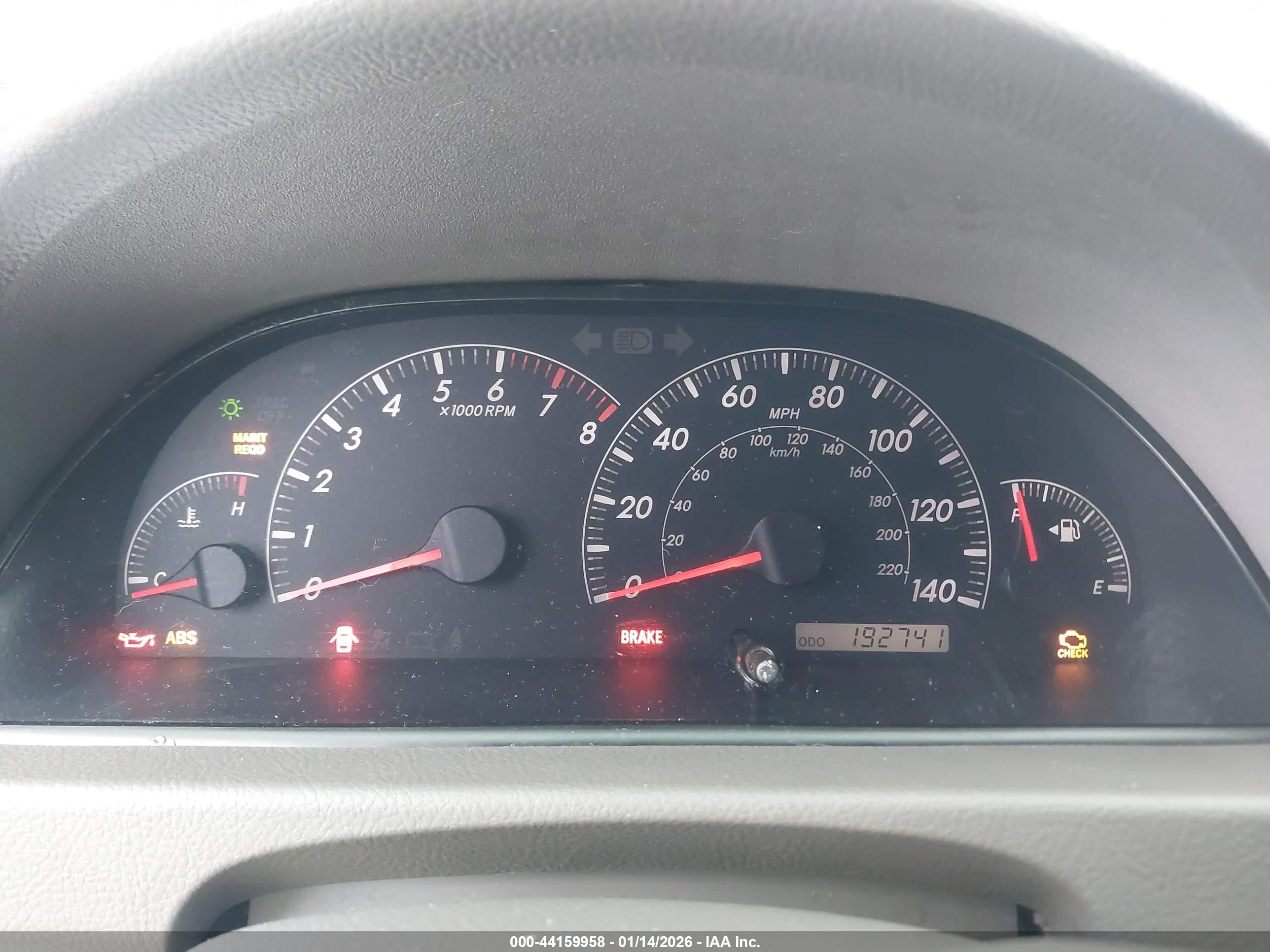 TOYOTA CAMRY image 7