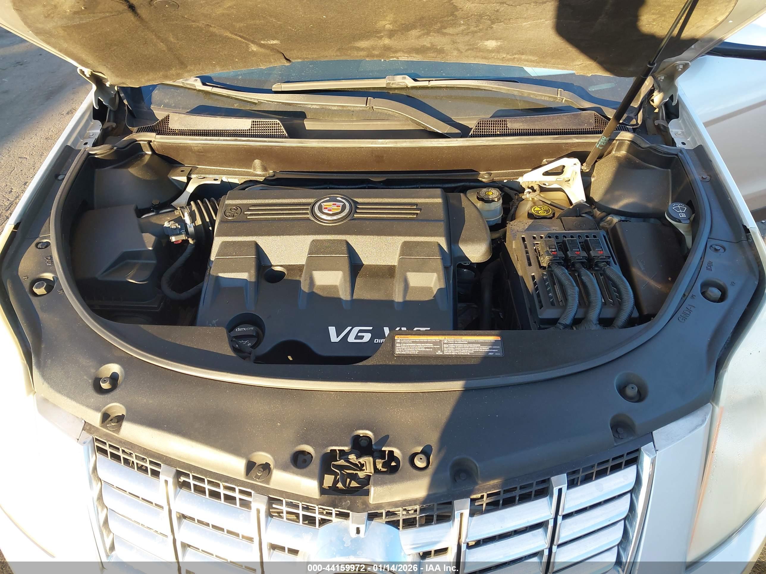 CADILLAC SRX image 10