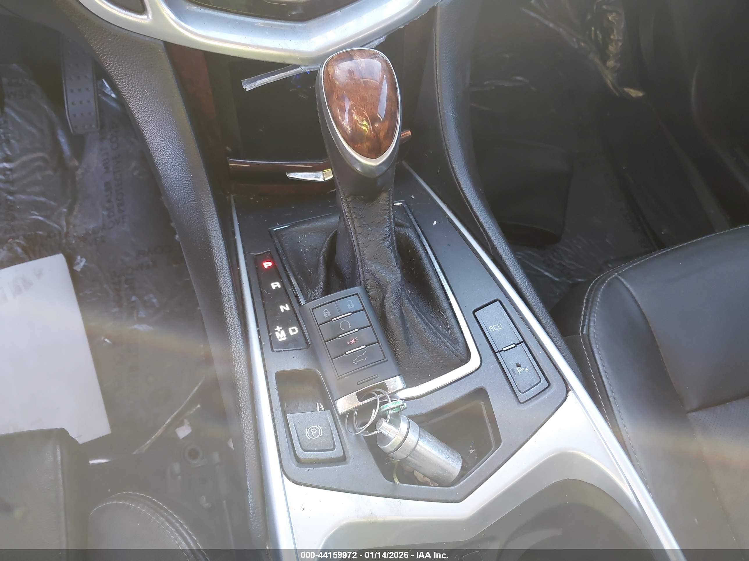 CADILLAC SRX image 11
