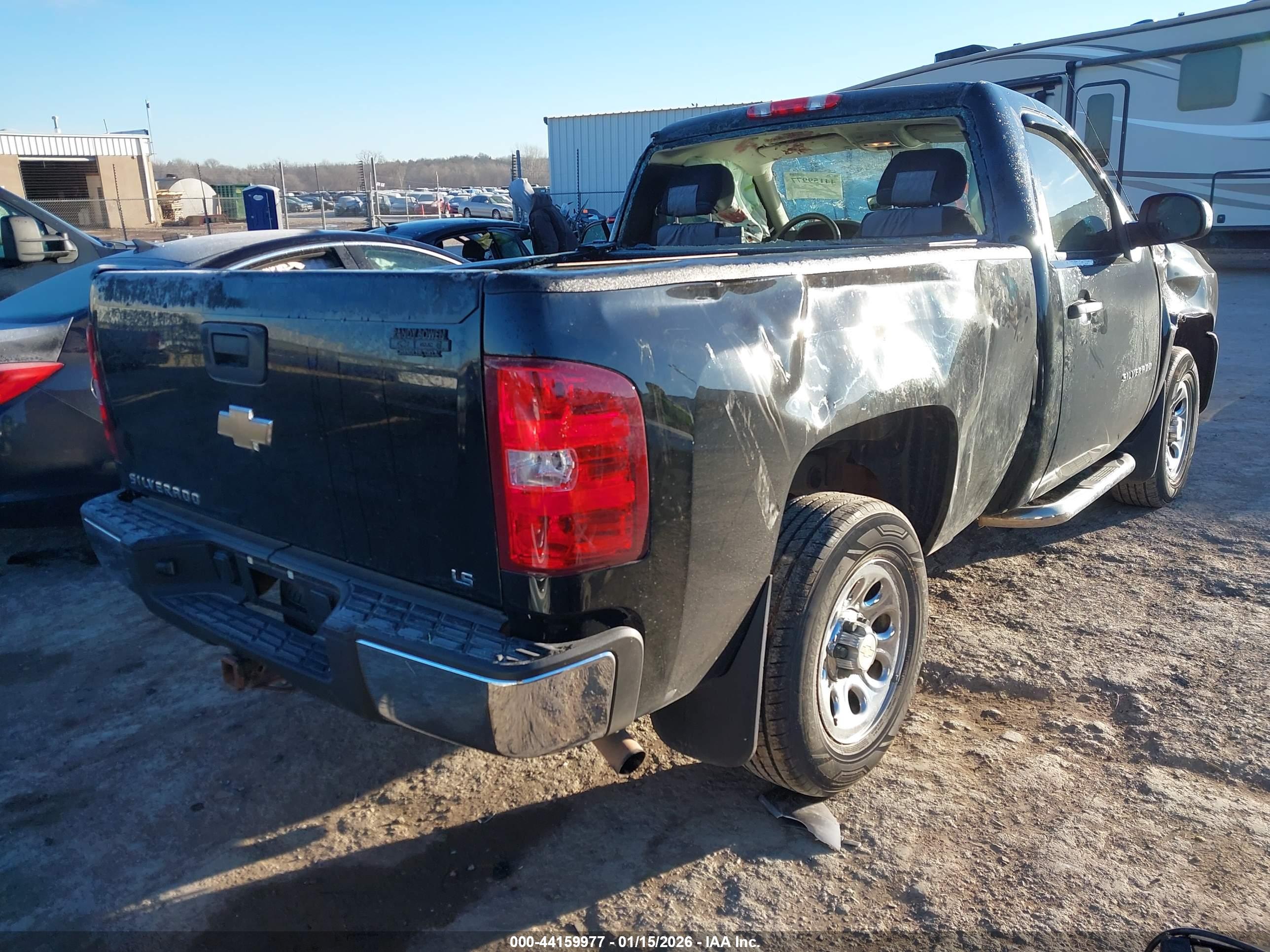 CHEVROLET SILVERADO image 4