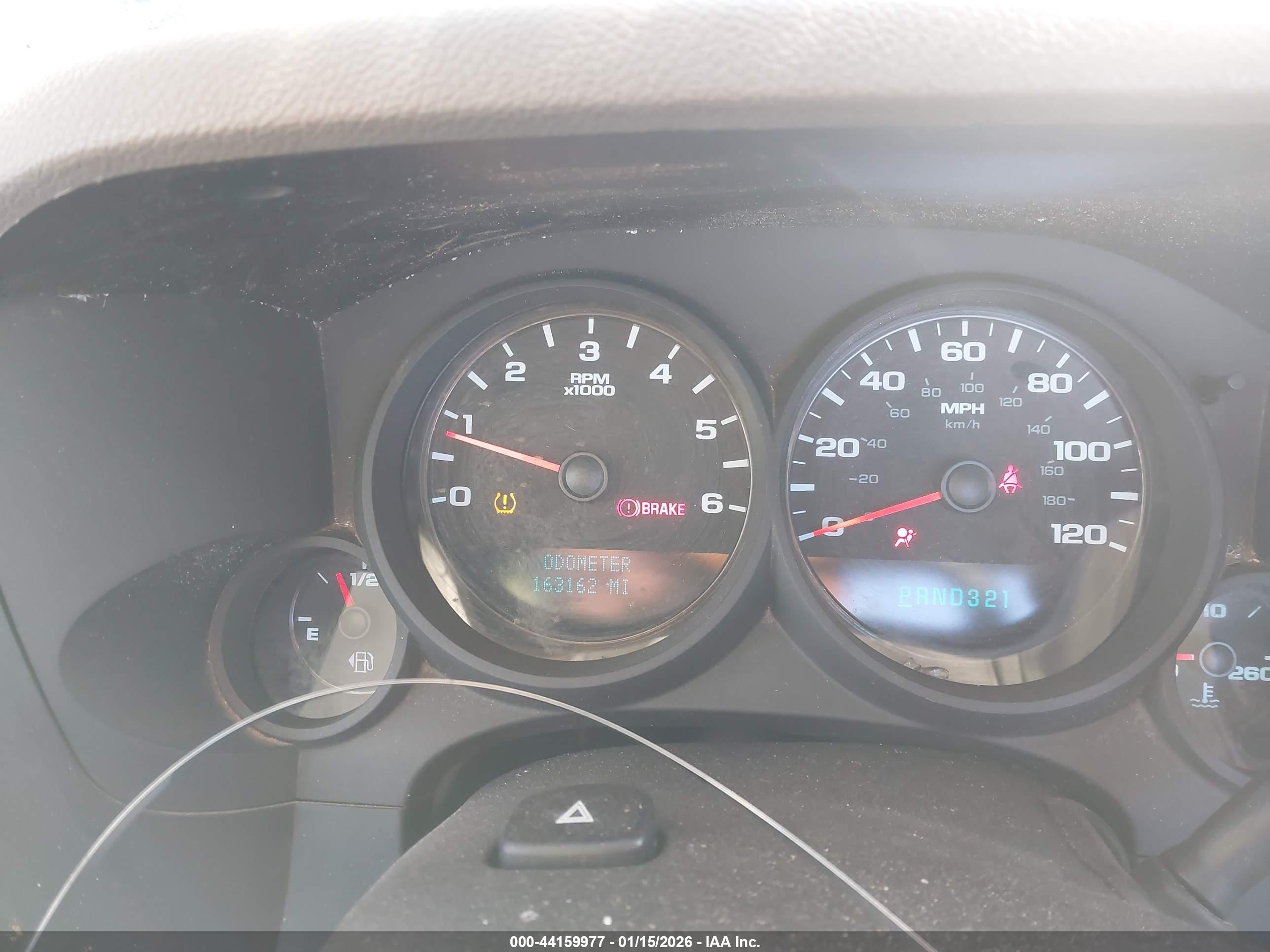 CHEVROLET SILVERADO image 7