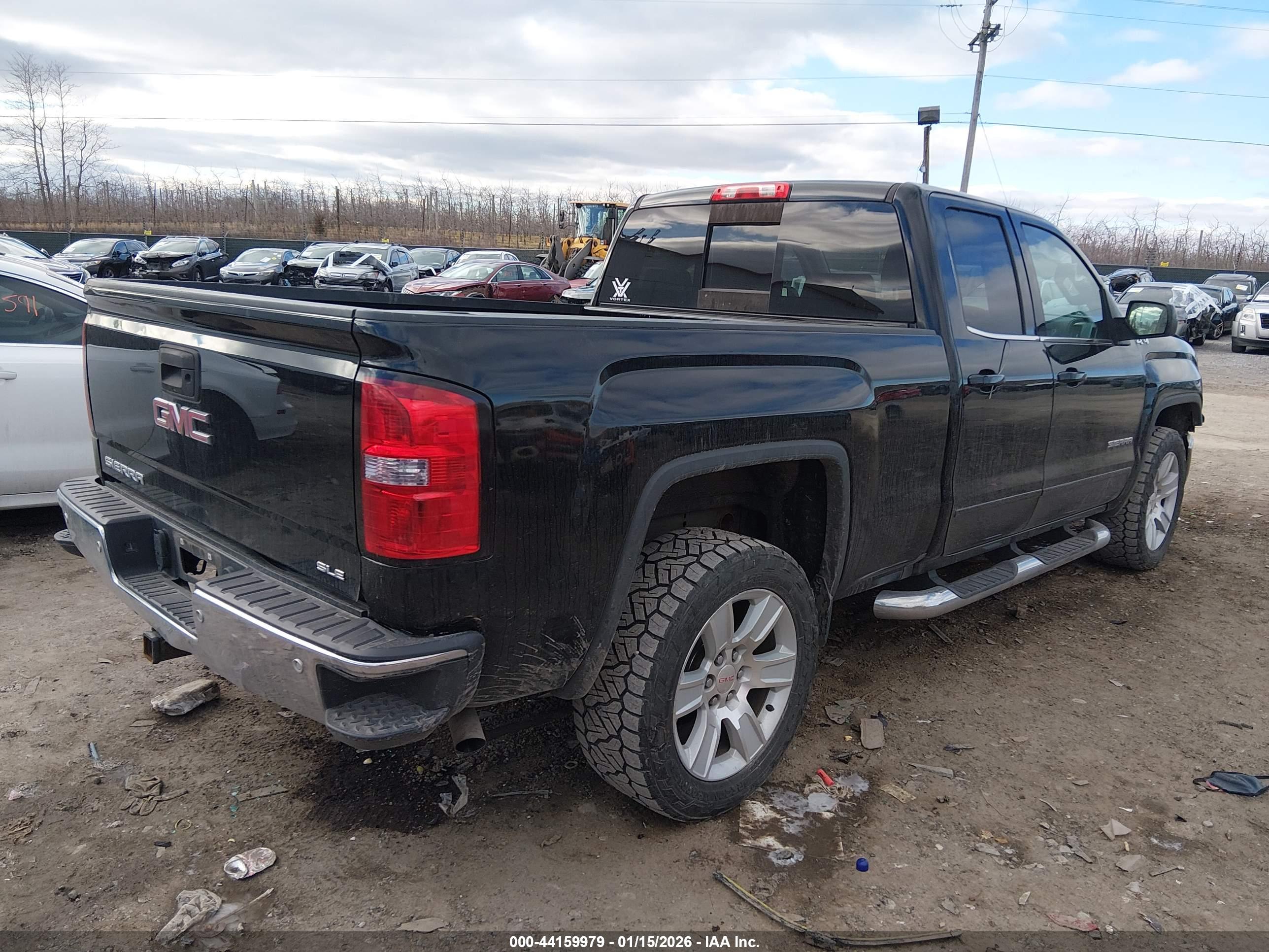 GMC SIERRA image 4