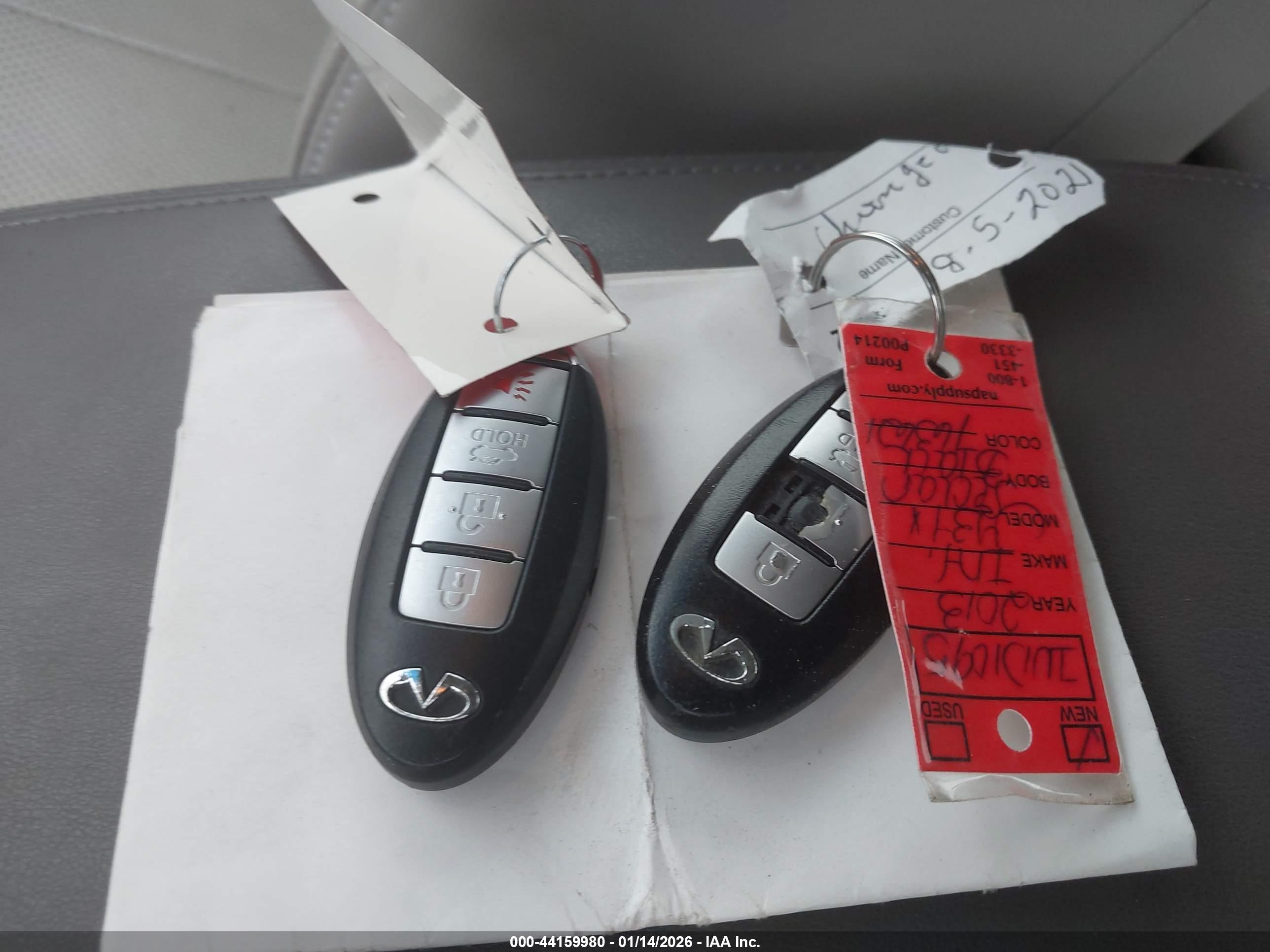 INFINITI G37X image 11